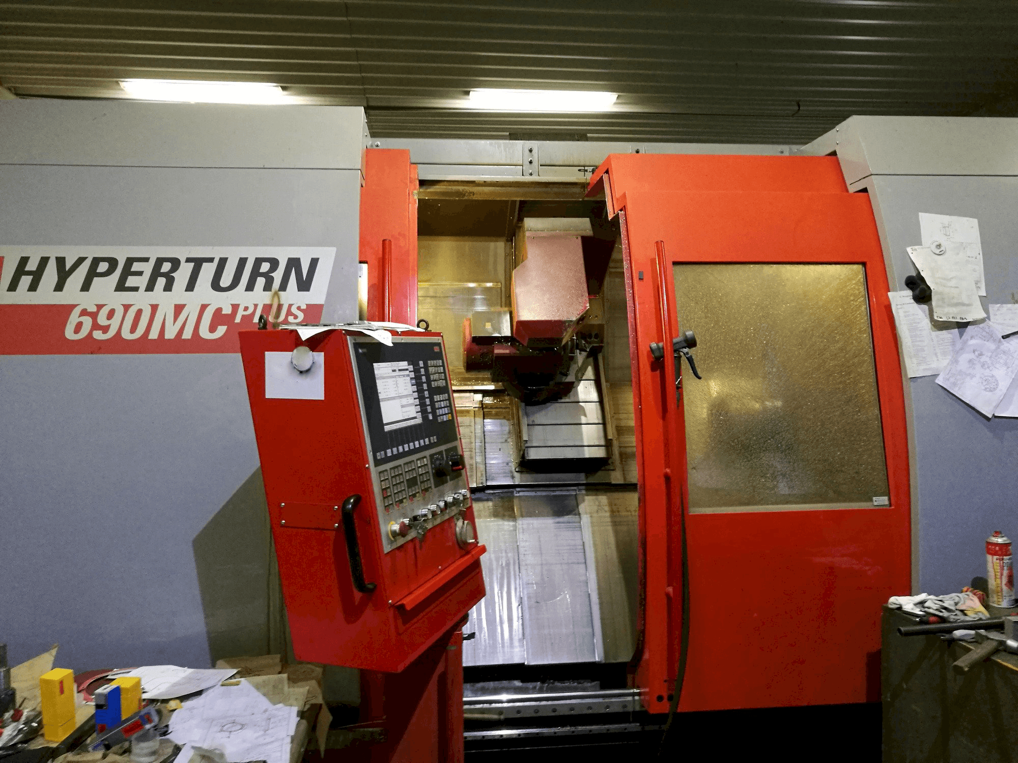 EMCO Hyperturn 690MC Plus B-maskinen framifrån