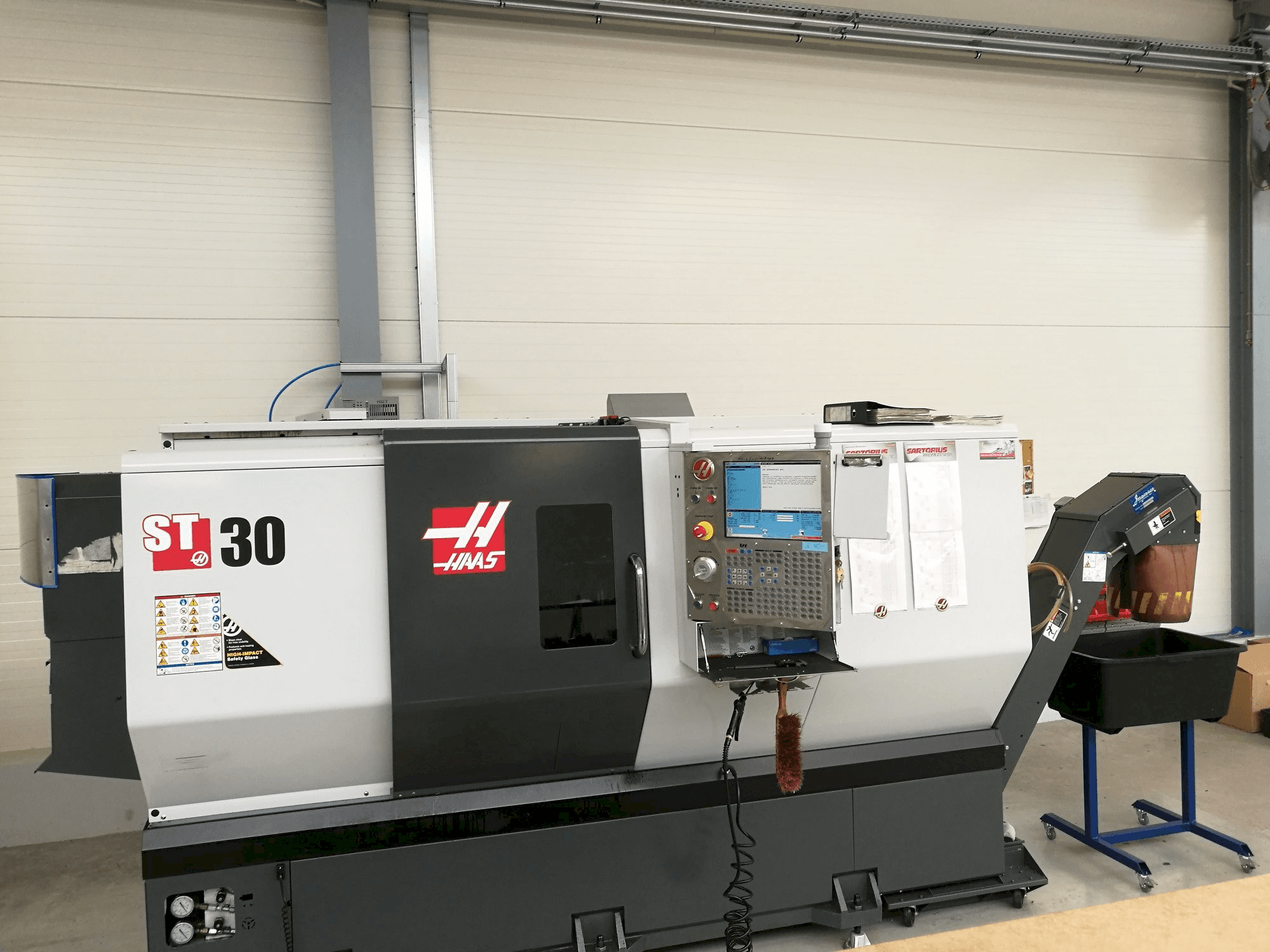 HAAS ST-30-maskinen framifrån