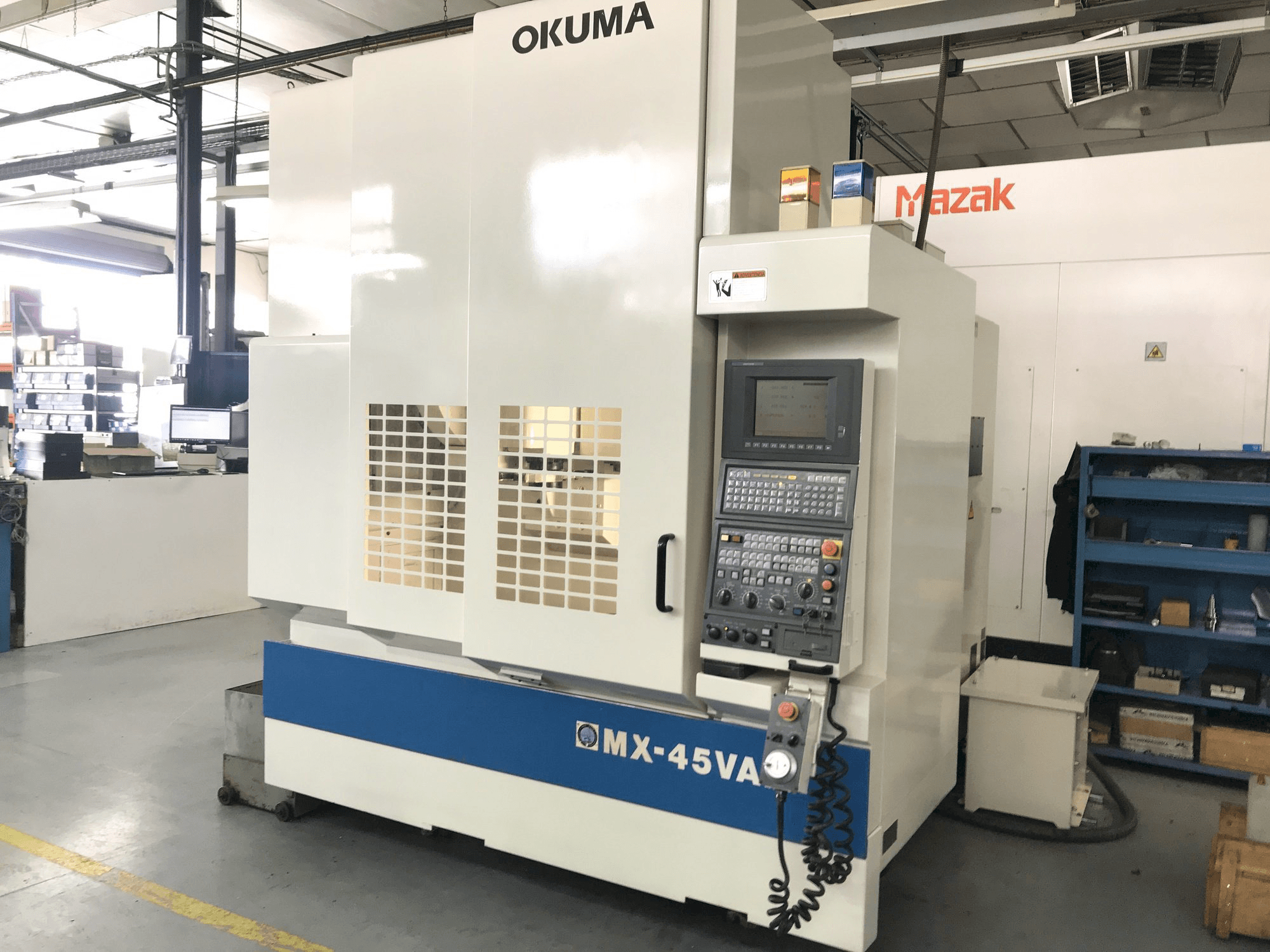 Okuma Mx-45VAE-maskinen framifrån