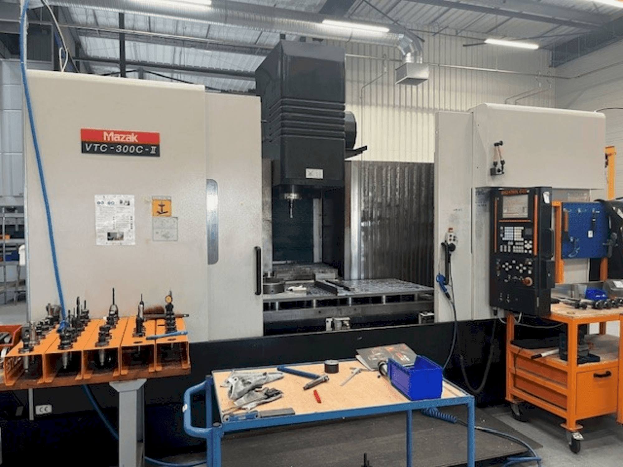 Mazak VTC-300C-II-maskinen framifrån