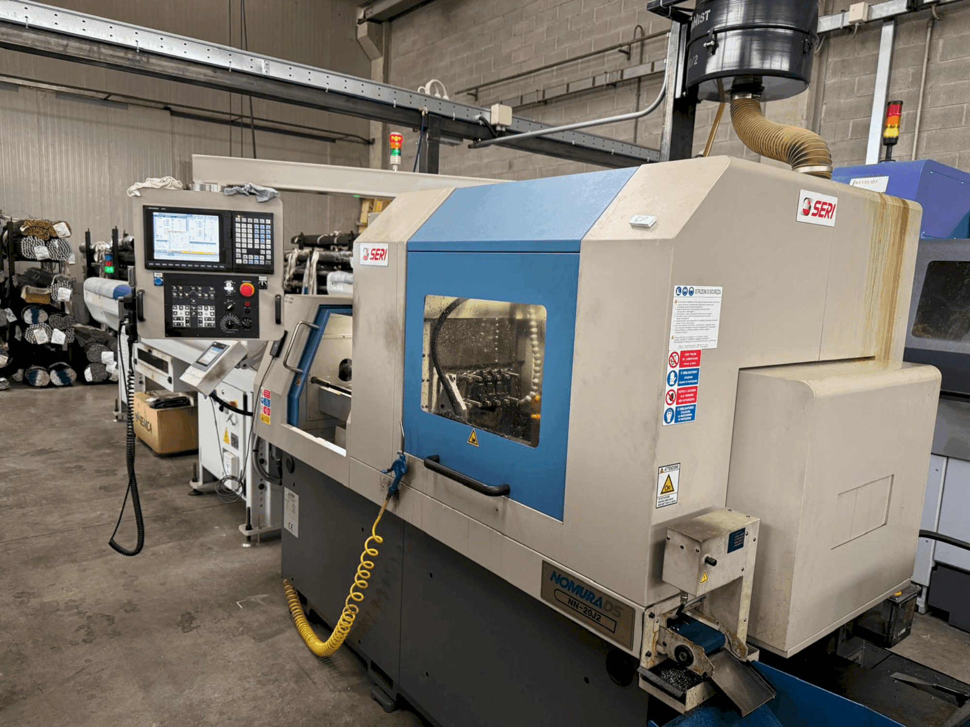 NOMURA NN-20J2-maskinen framifrån