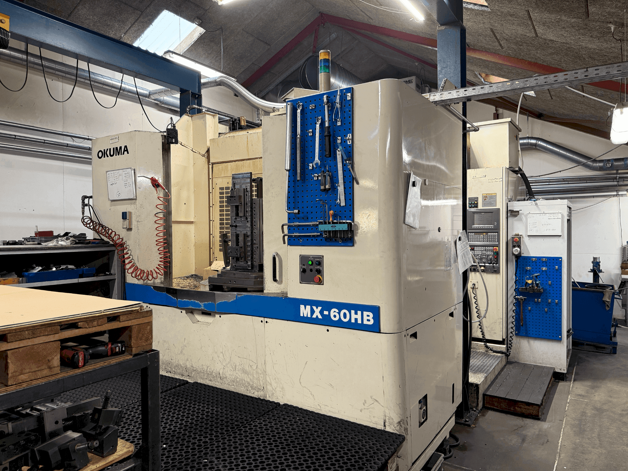 Okuma MX-60HB-maskinen framifrån