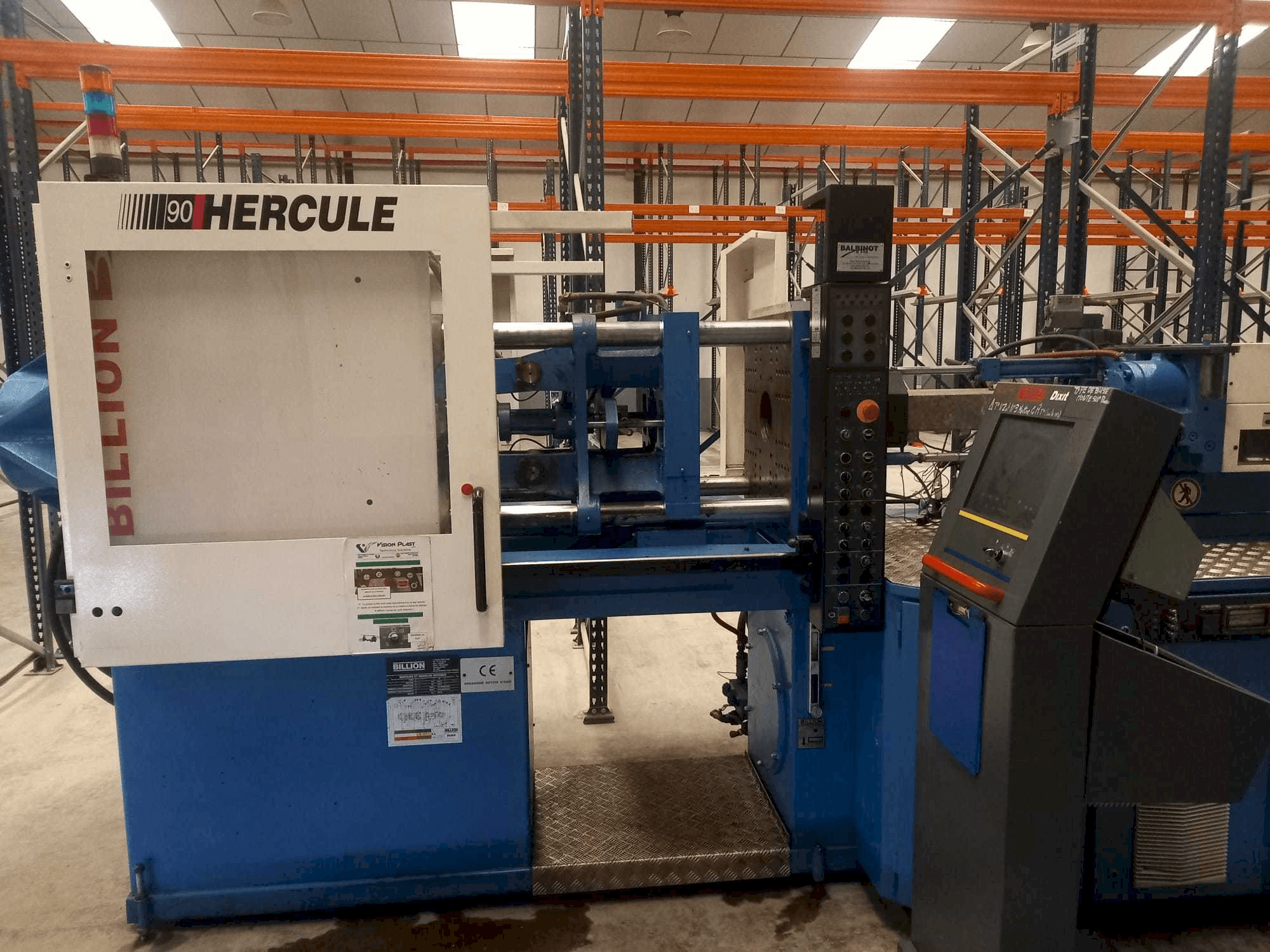 Billion H260/90 TP-maskinen framifrån