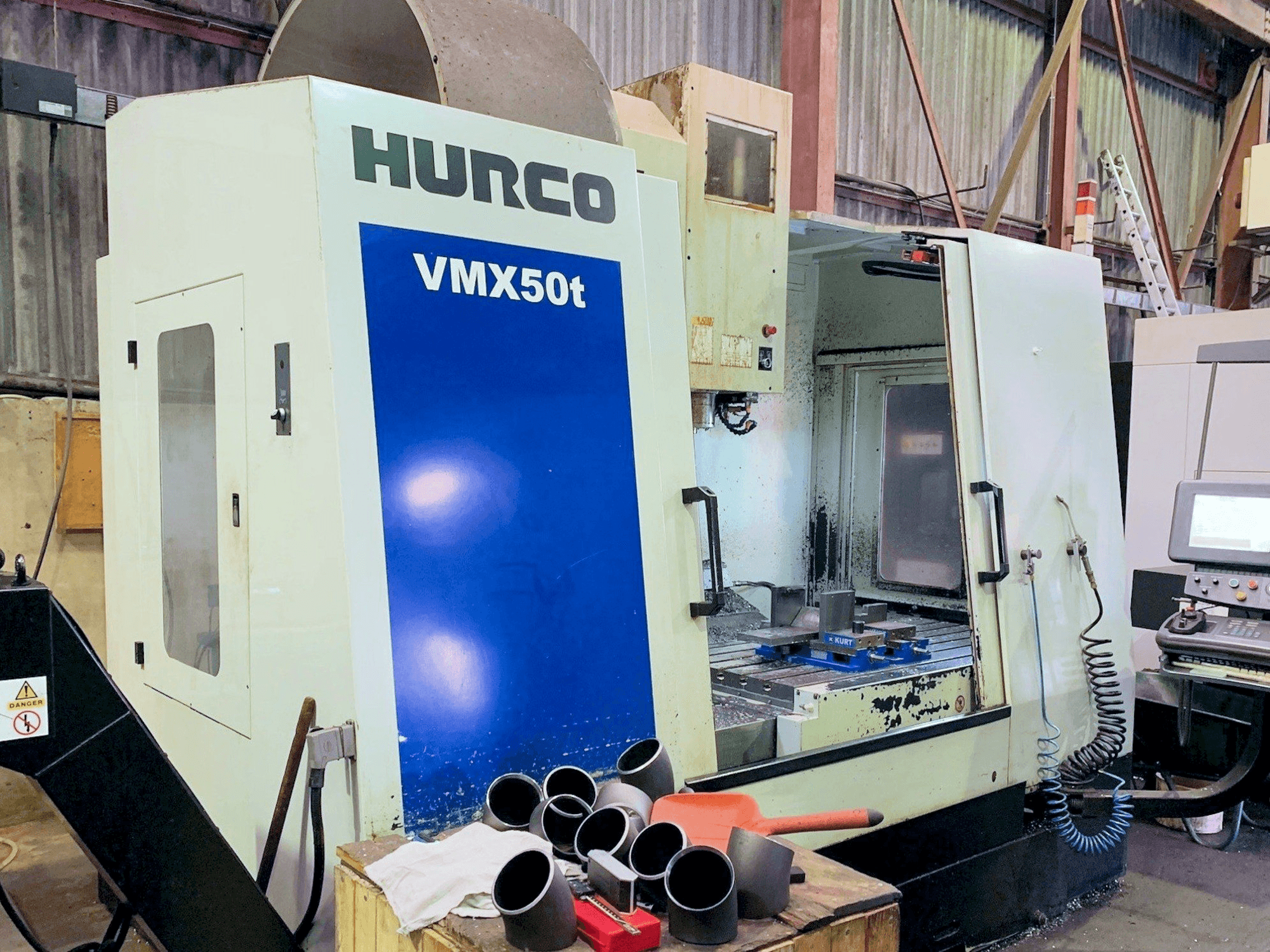Hurco VMX 50T-maskinen framifrån