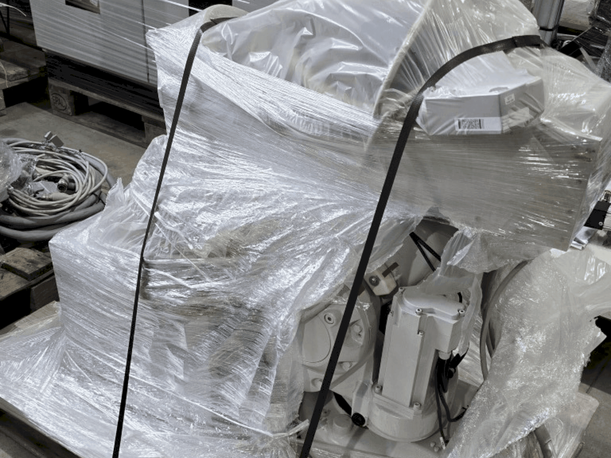 ABB IRB 140-6/0.8-maskinen framifrån