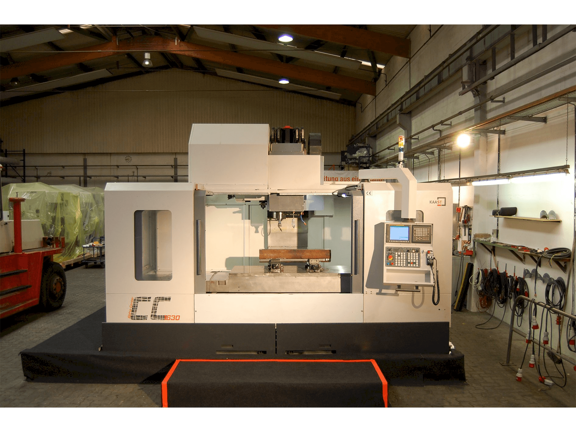 Kaast CC1630-maskinen framifrån