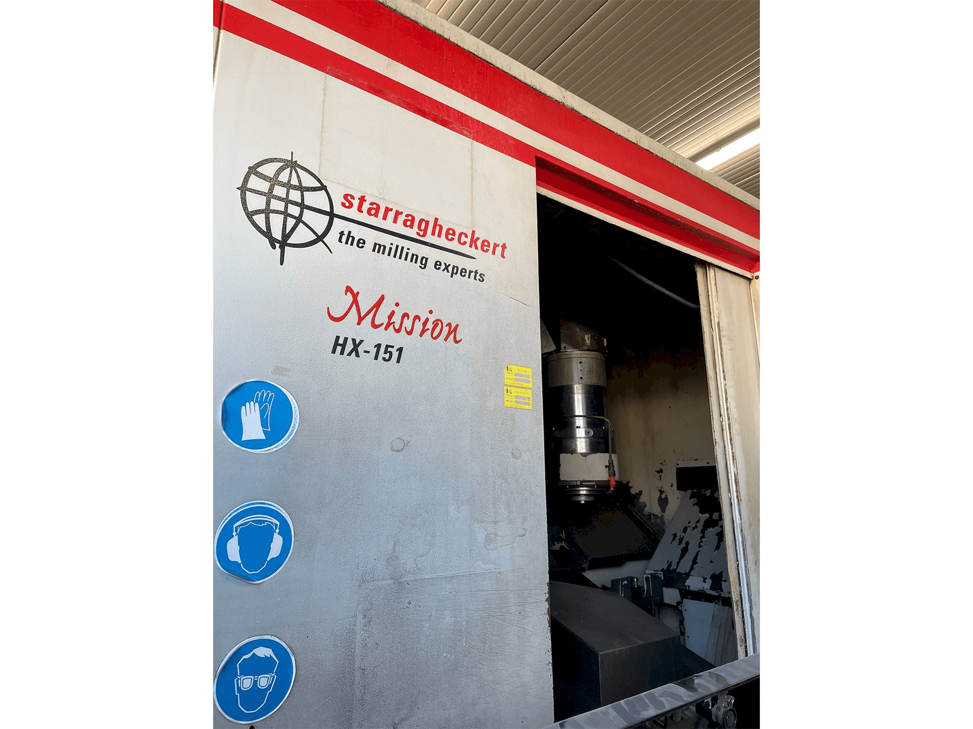 Starrag HX 151 (2004)-maskinen framifrån