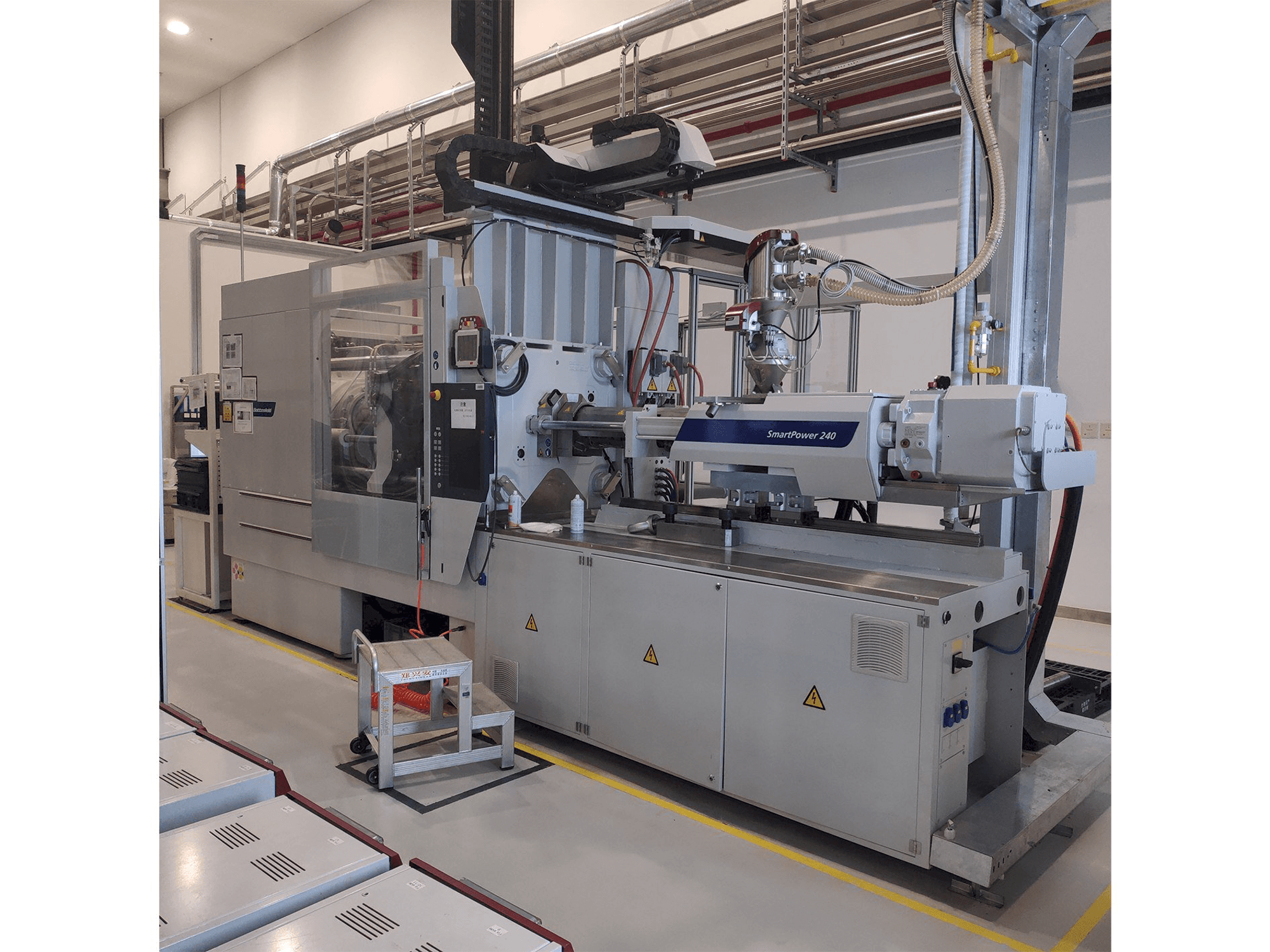 Battenfeld SmartPower 240-1000-maskinen framifrån
