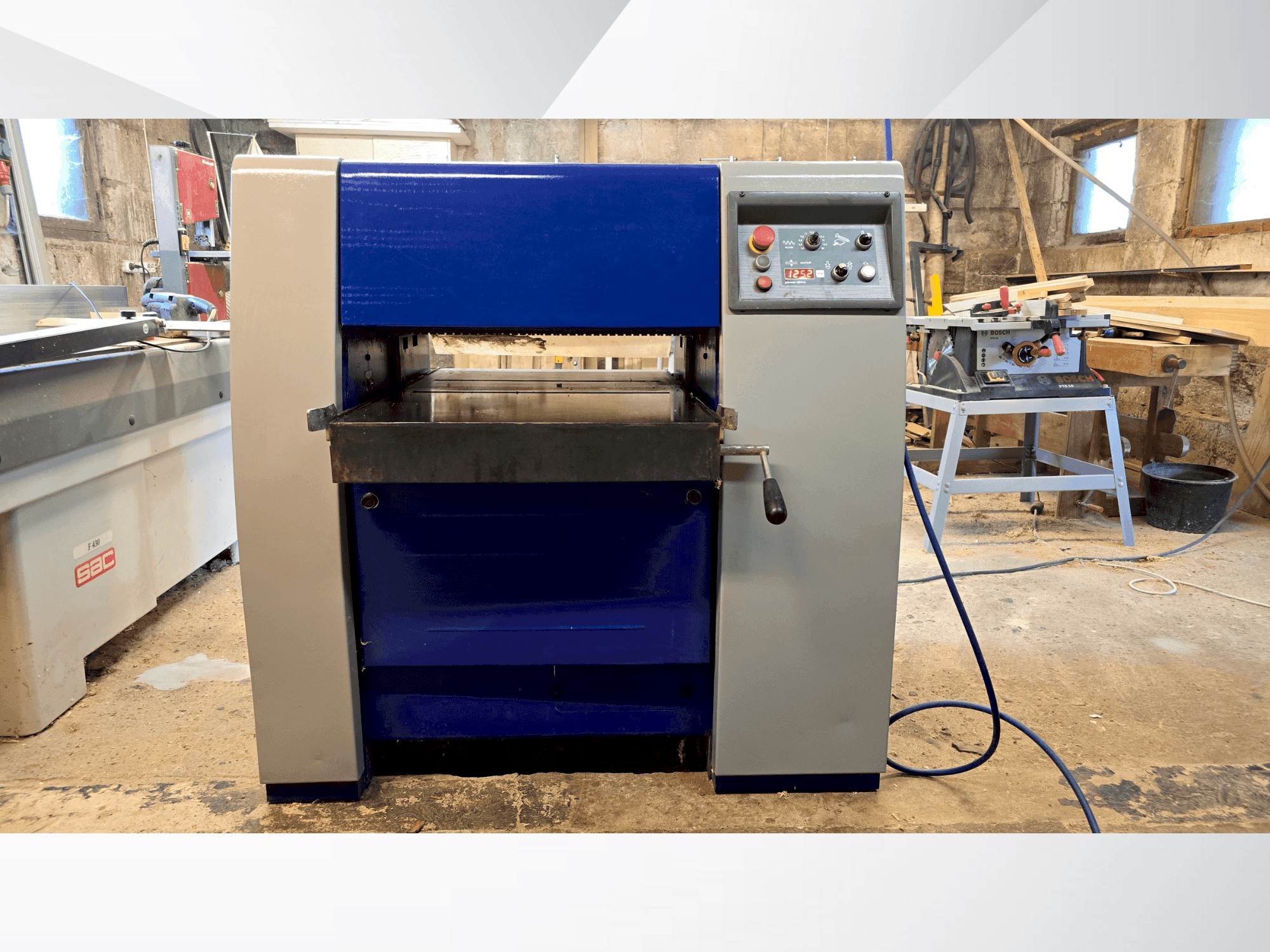 FELDER Format4 Exact 63-maskinen framifrån