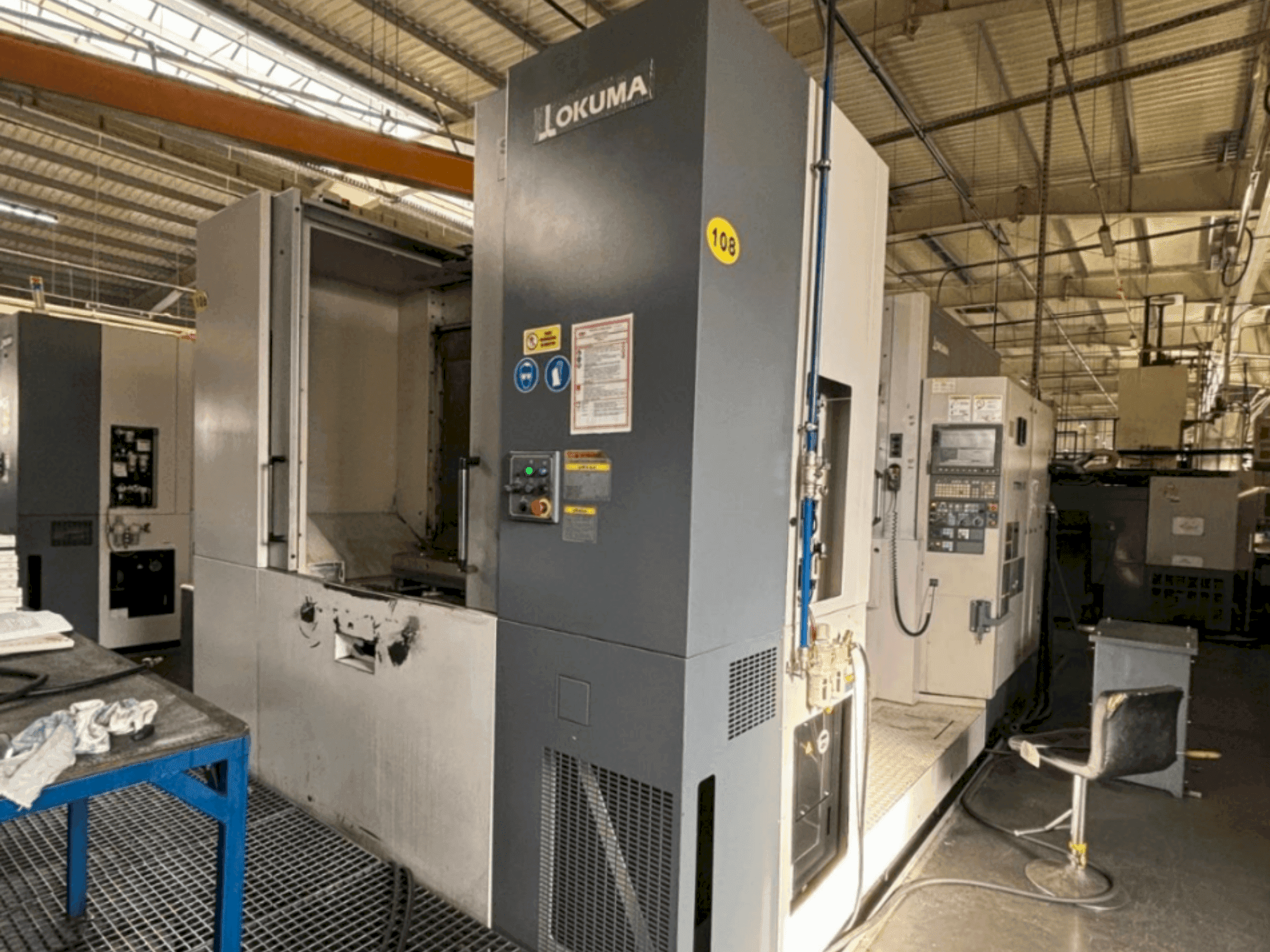 Okuma MA 600 HB-maskinen framifrån