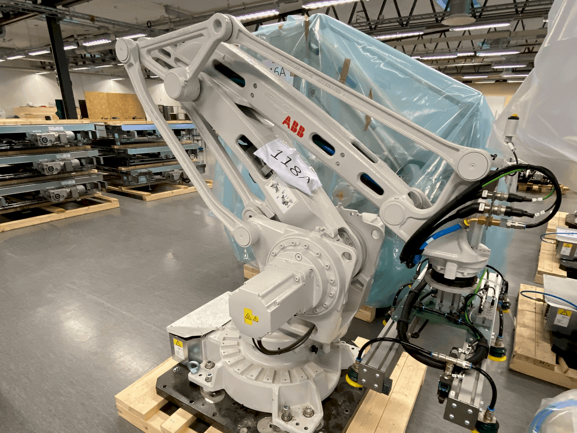 ABB IRB 460-110/2.4-maskinen framifrån