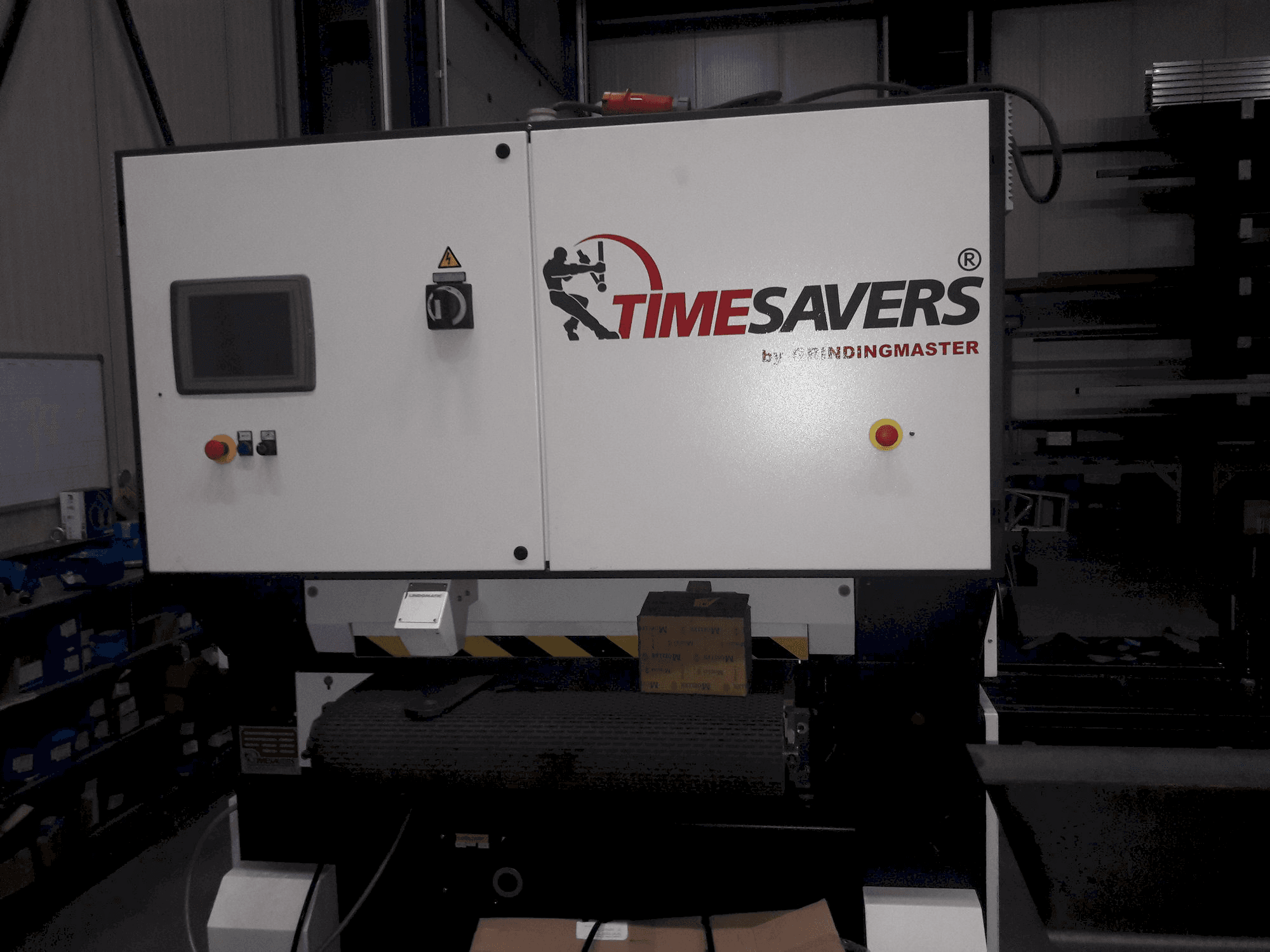 TIMESAVERS 42-SERIE-900-WWB-S-maskinen framifrån