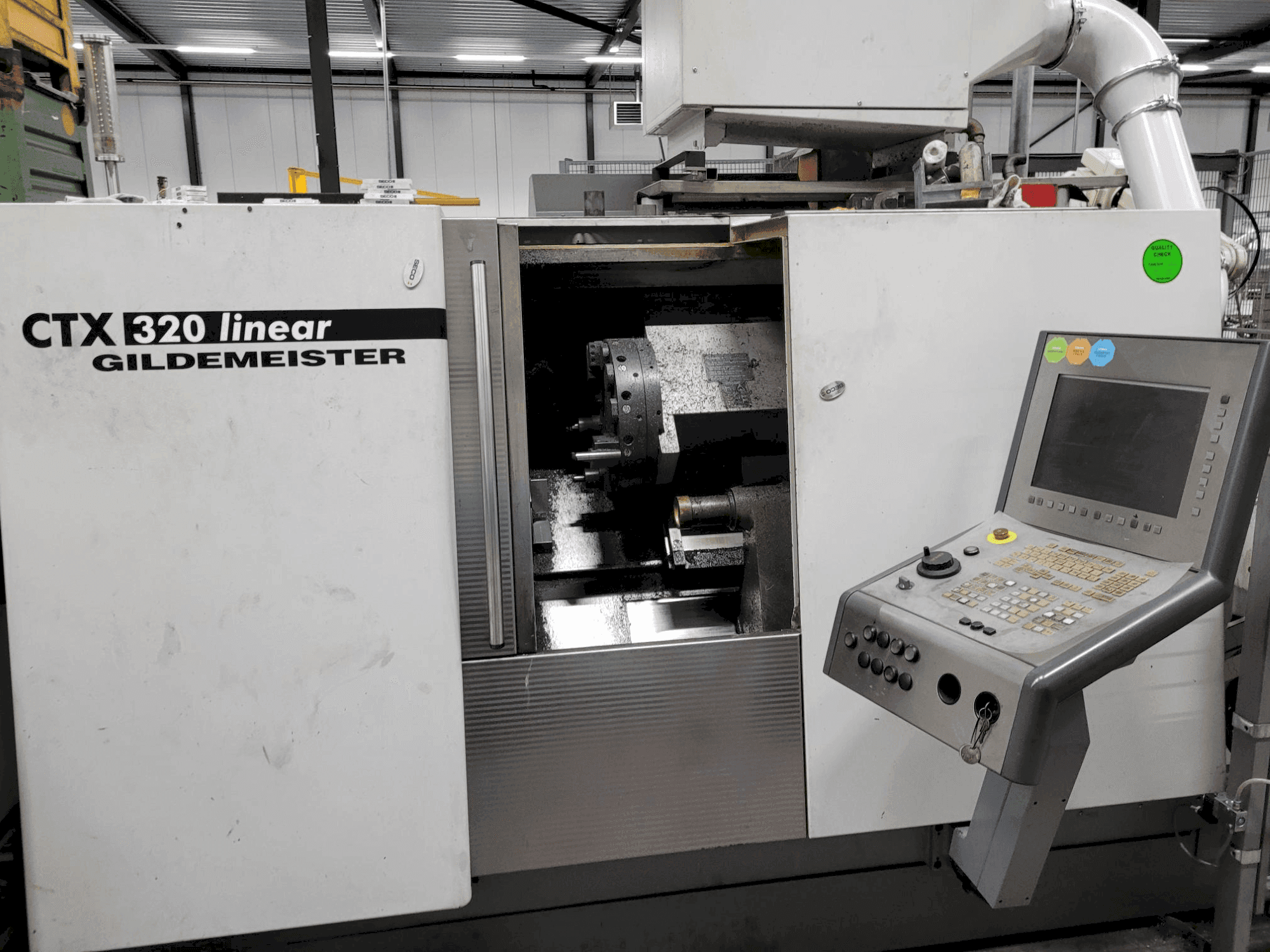 DMG Gildemeister CTX 320 linear-maskinen framifrån