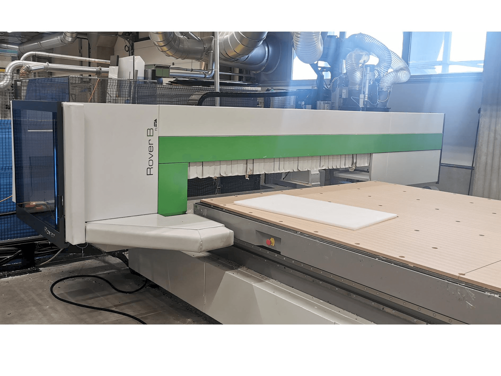 BIESSE ROVER B FT 2264-maskinen framifrån