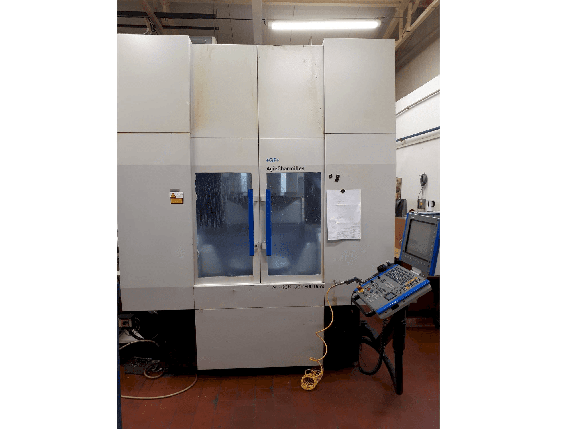 GF Mikron UCP 800 Duro-maskinen framifrån