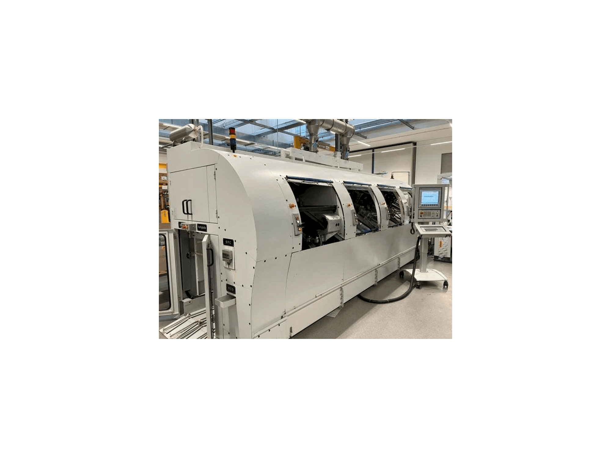 MIKRON Multistep XS-maskinen framifrån