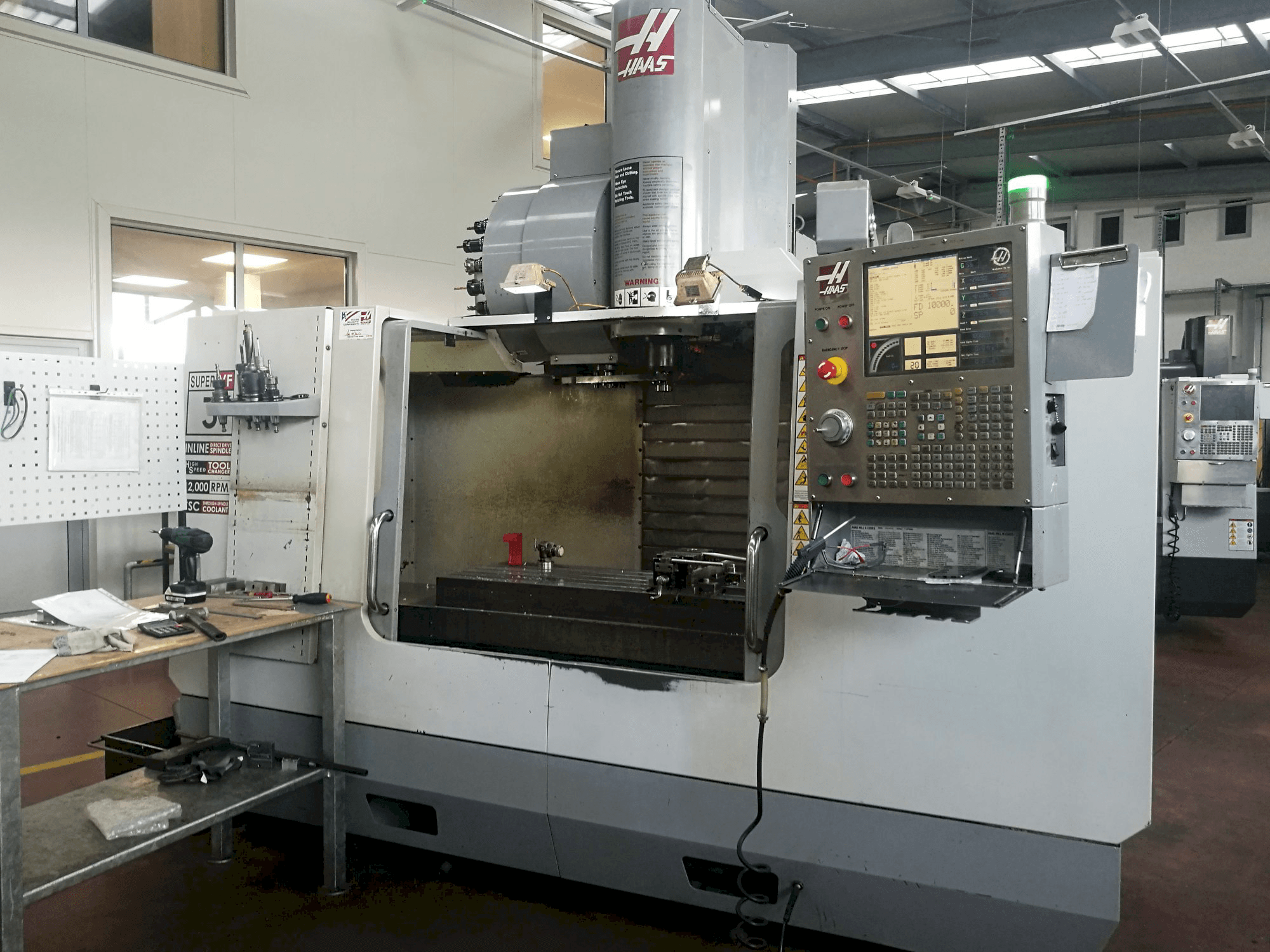 HAAS-maskinen framifrånVF-3SSHE
