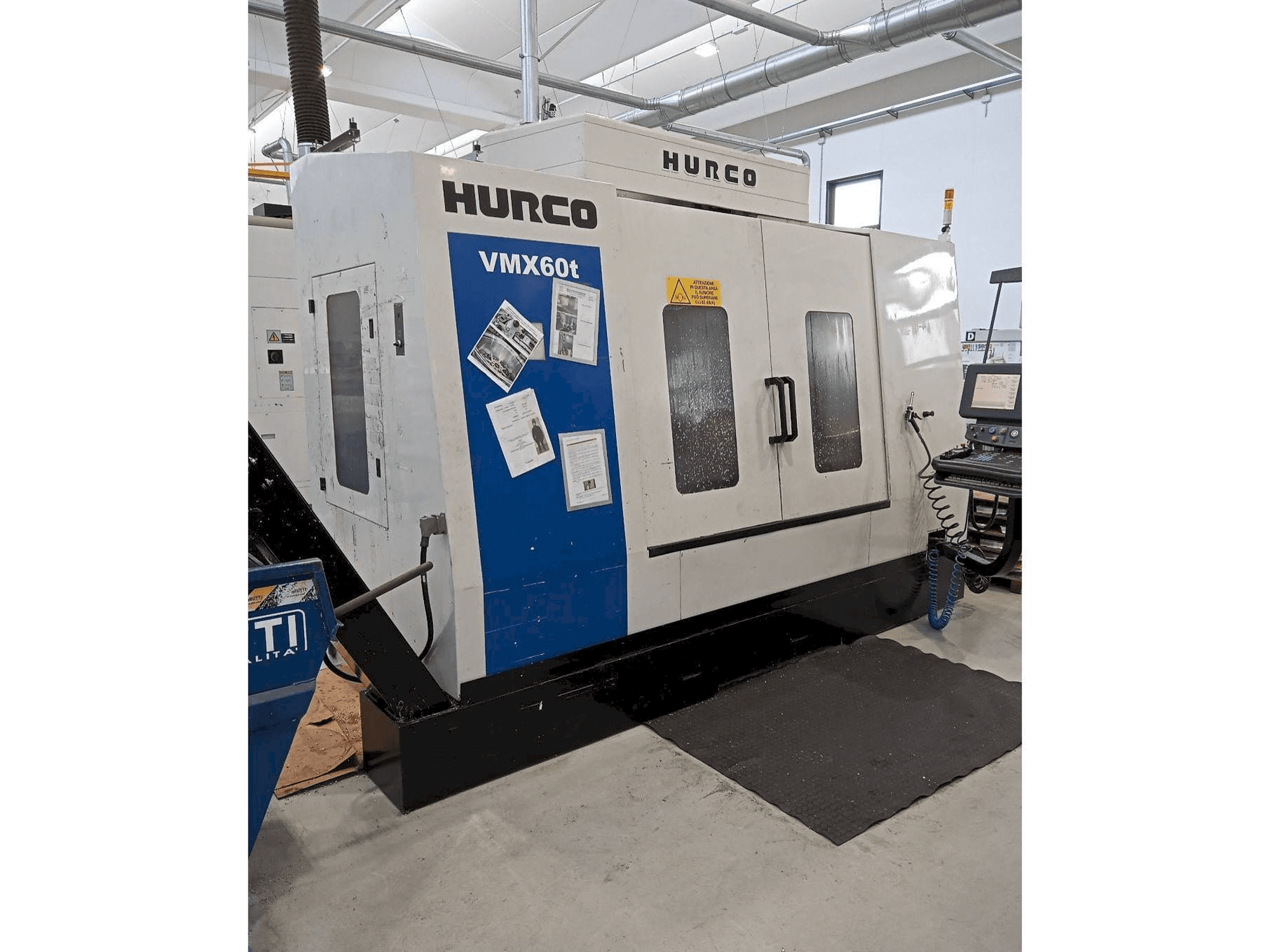 Hurco VMX 60T-maskinen framifrån
