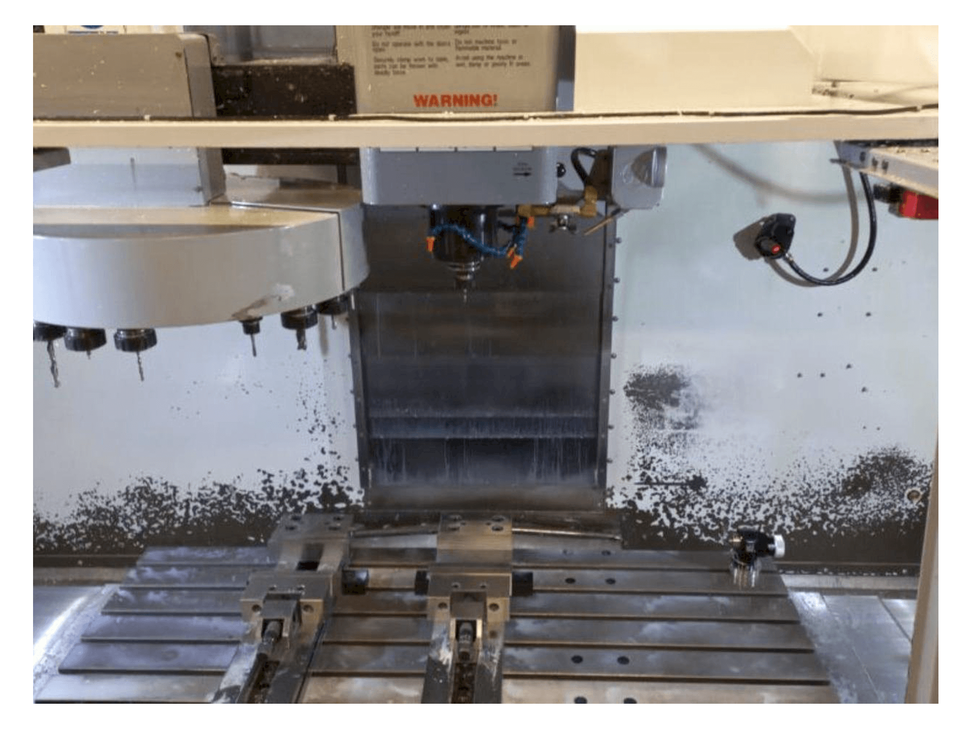 HAAS VF-4 DHE-maskinen framifrån