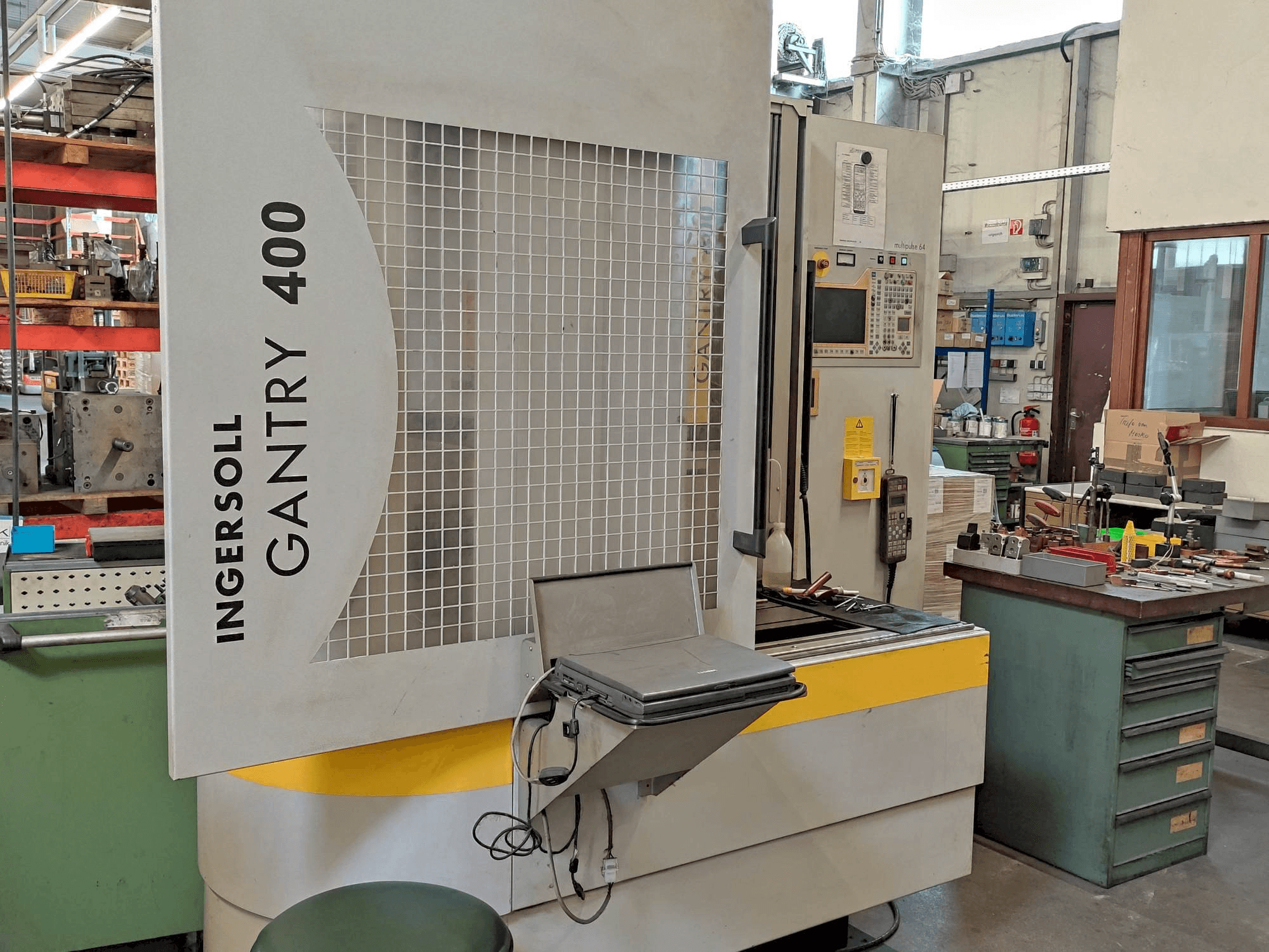 INGERSOLL GANTRY 400-maskinen framifrån