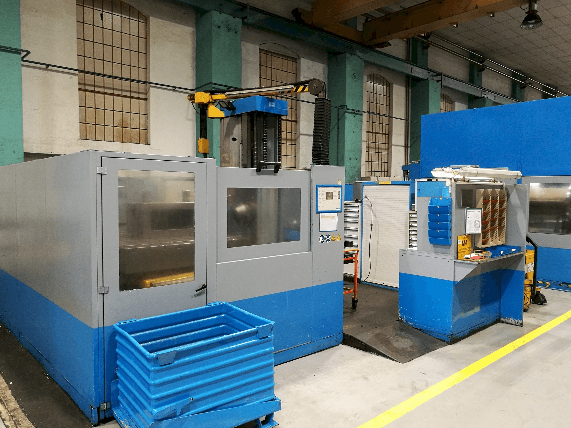 PEGARD AF 130 S-maskinen sedd från vänster