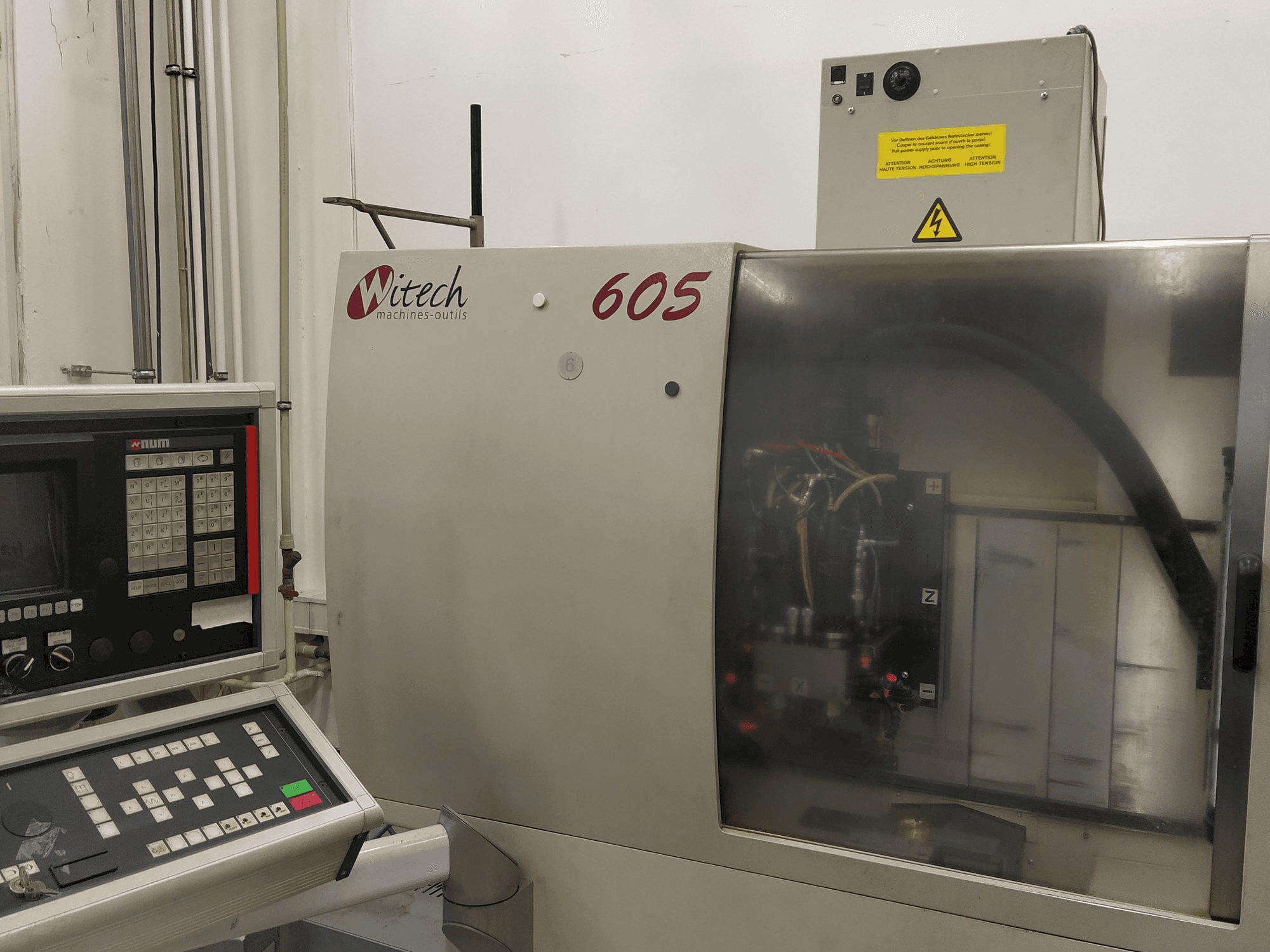 Witech 605-maskinen framifrån