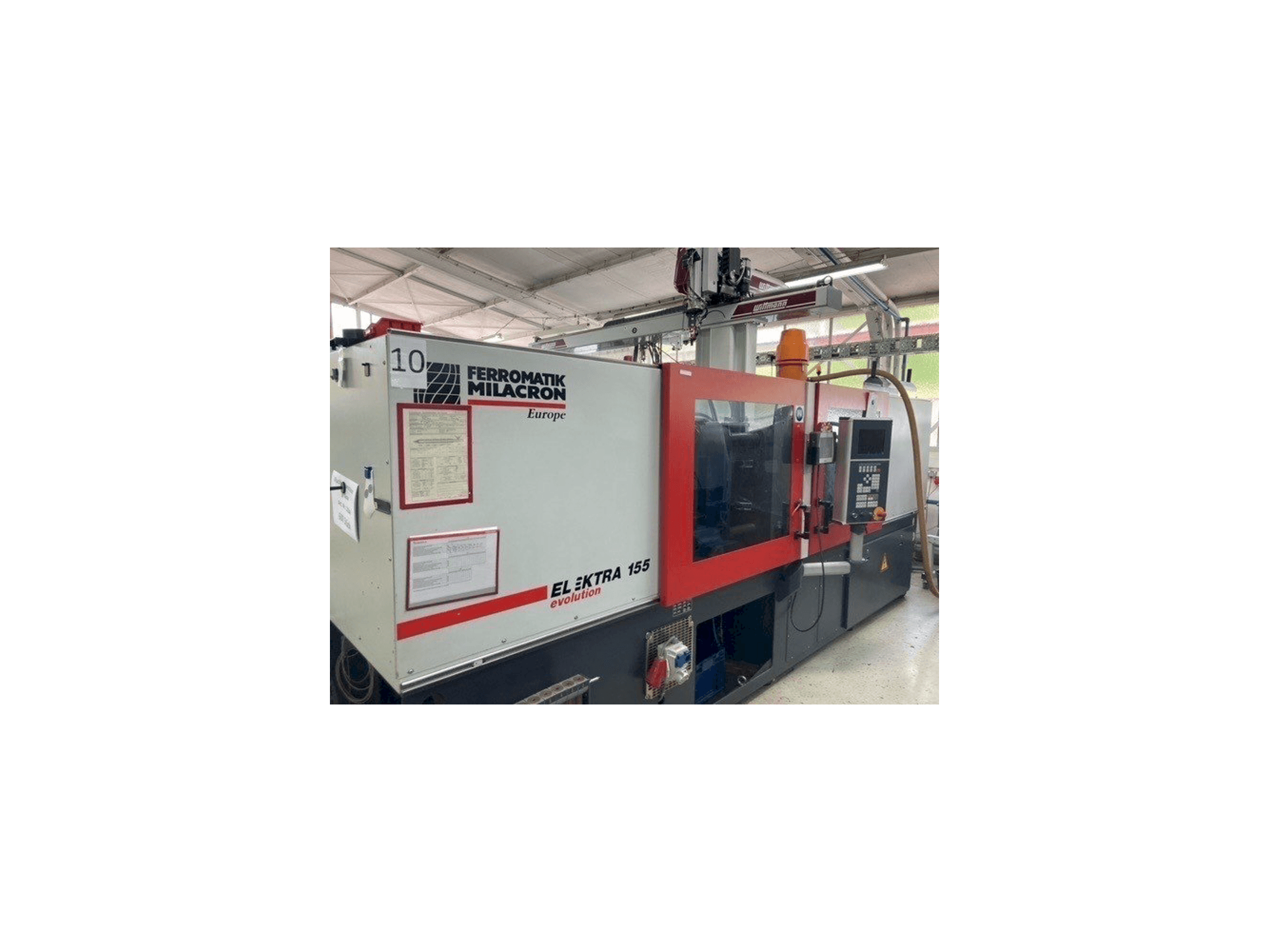 FERROMATIK MILACRON EE 155-maskinen framifrån