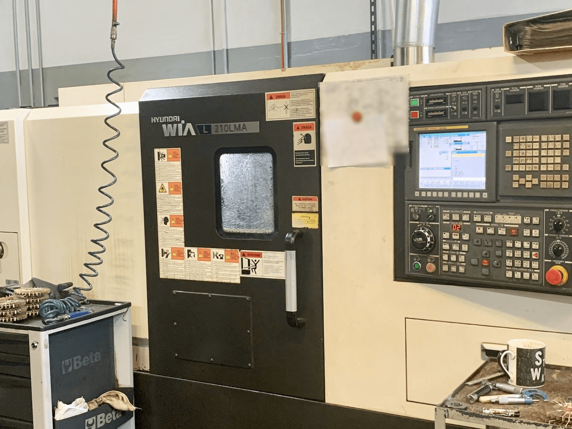 Hyundai Wia L210LMA-maskinen framifrån