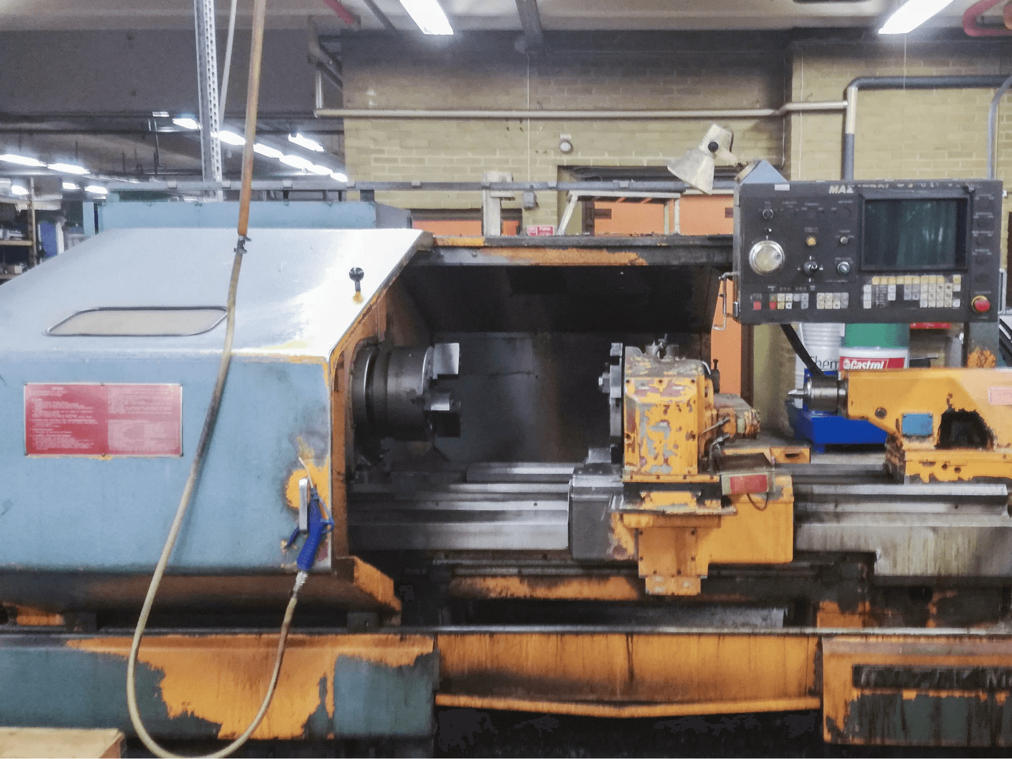 Mazak-maskinen framifrånM4-1000