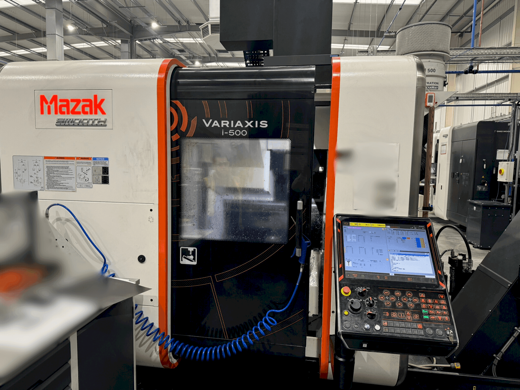 Mazak Variaxis i-500-maskinen framifrån