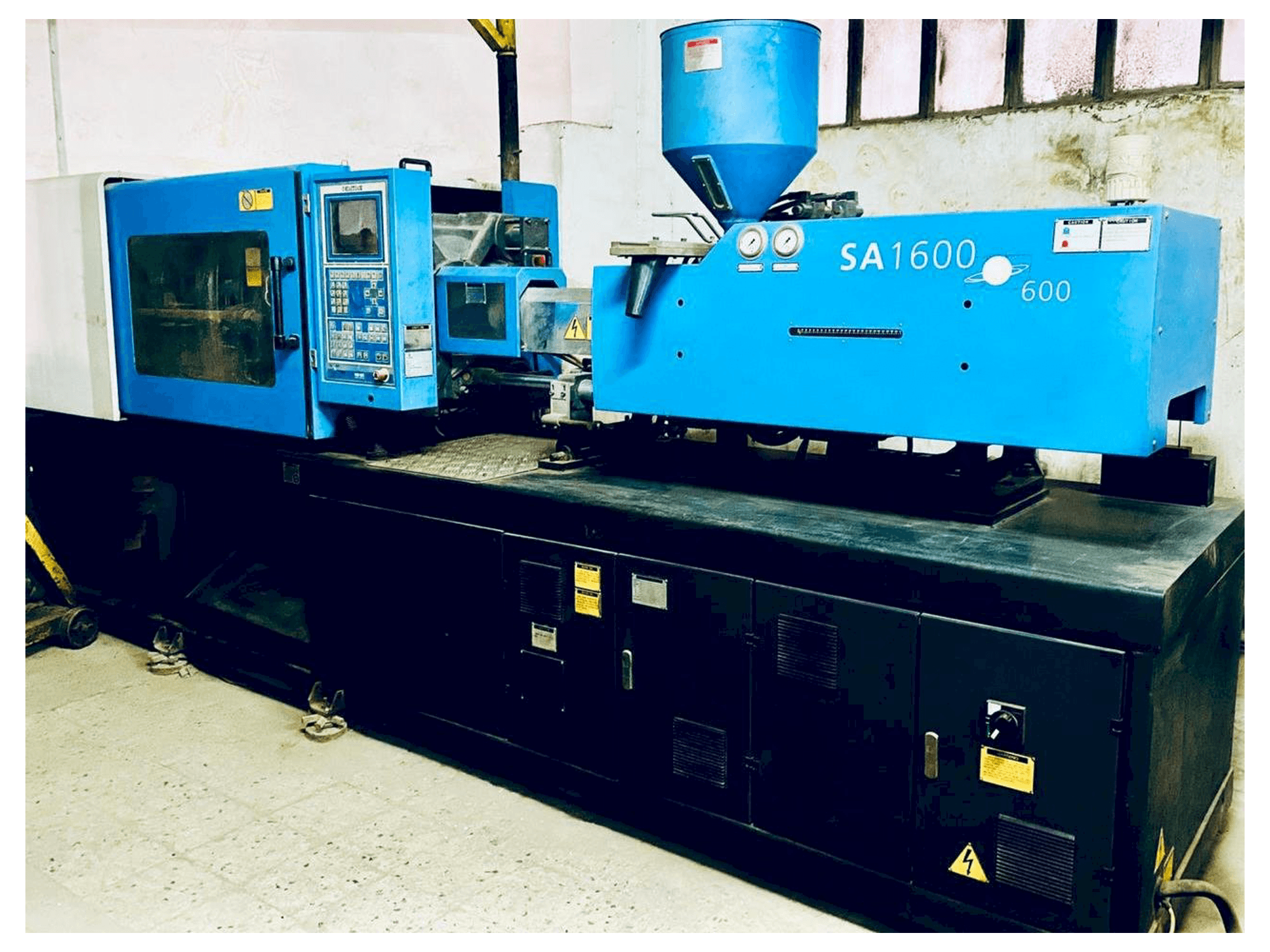 HAITIAN SA 1600-600-maskinen framifrån