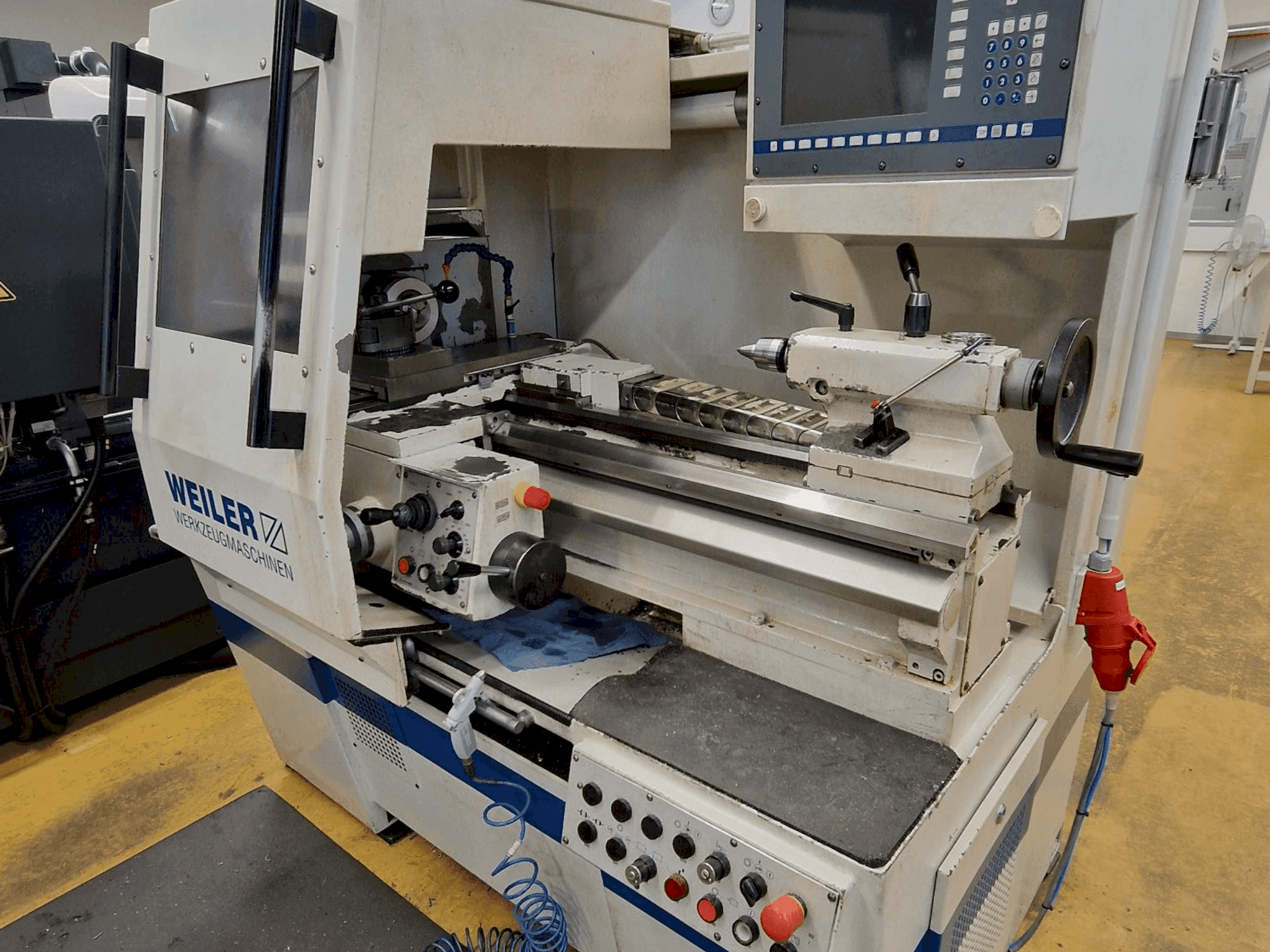 Weiler E30-maskinen framifrån