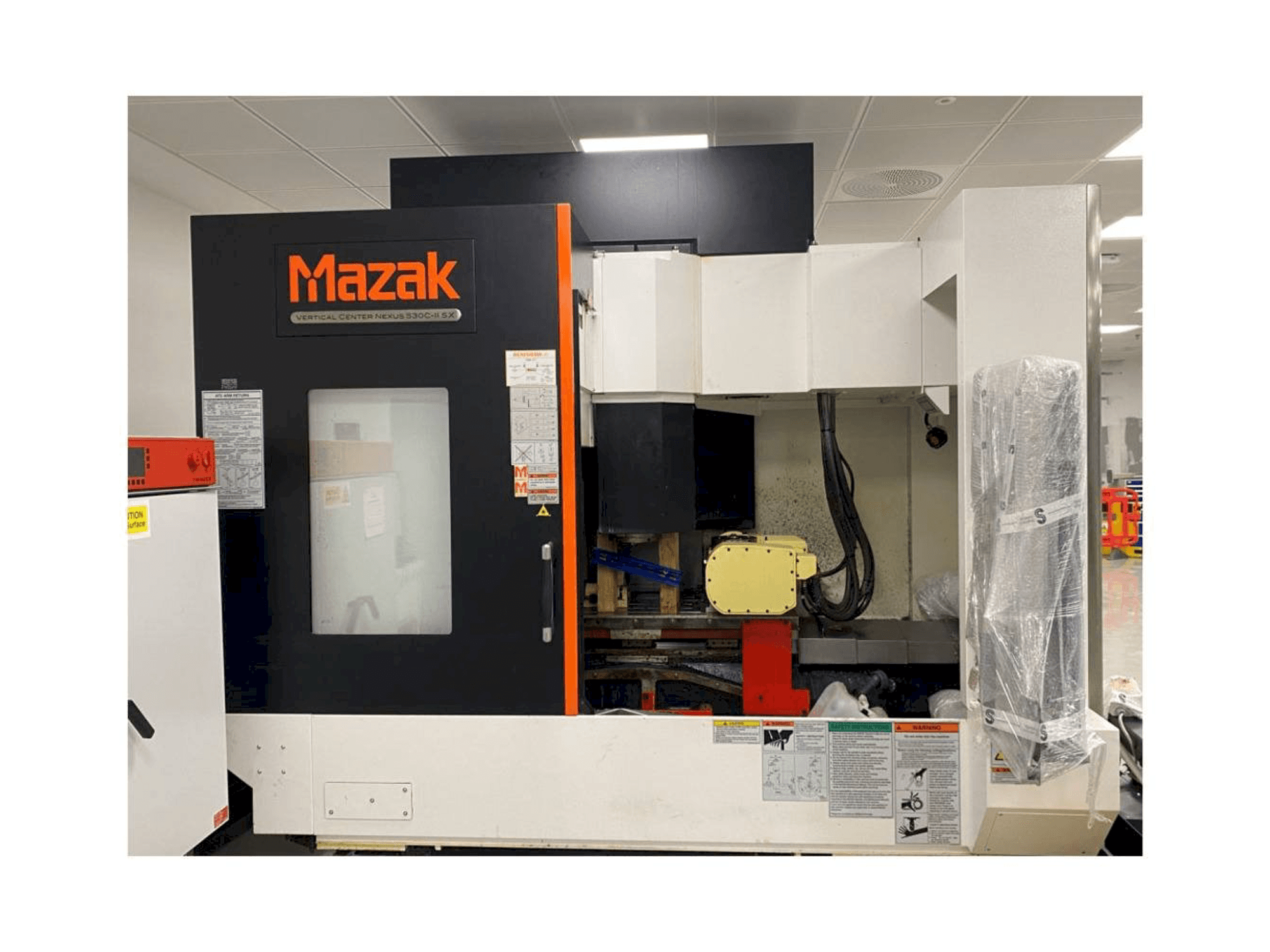 Mazak Vertical Center Nexus 530C-II 5X-maskinen framifrån