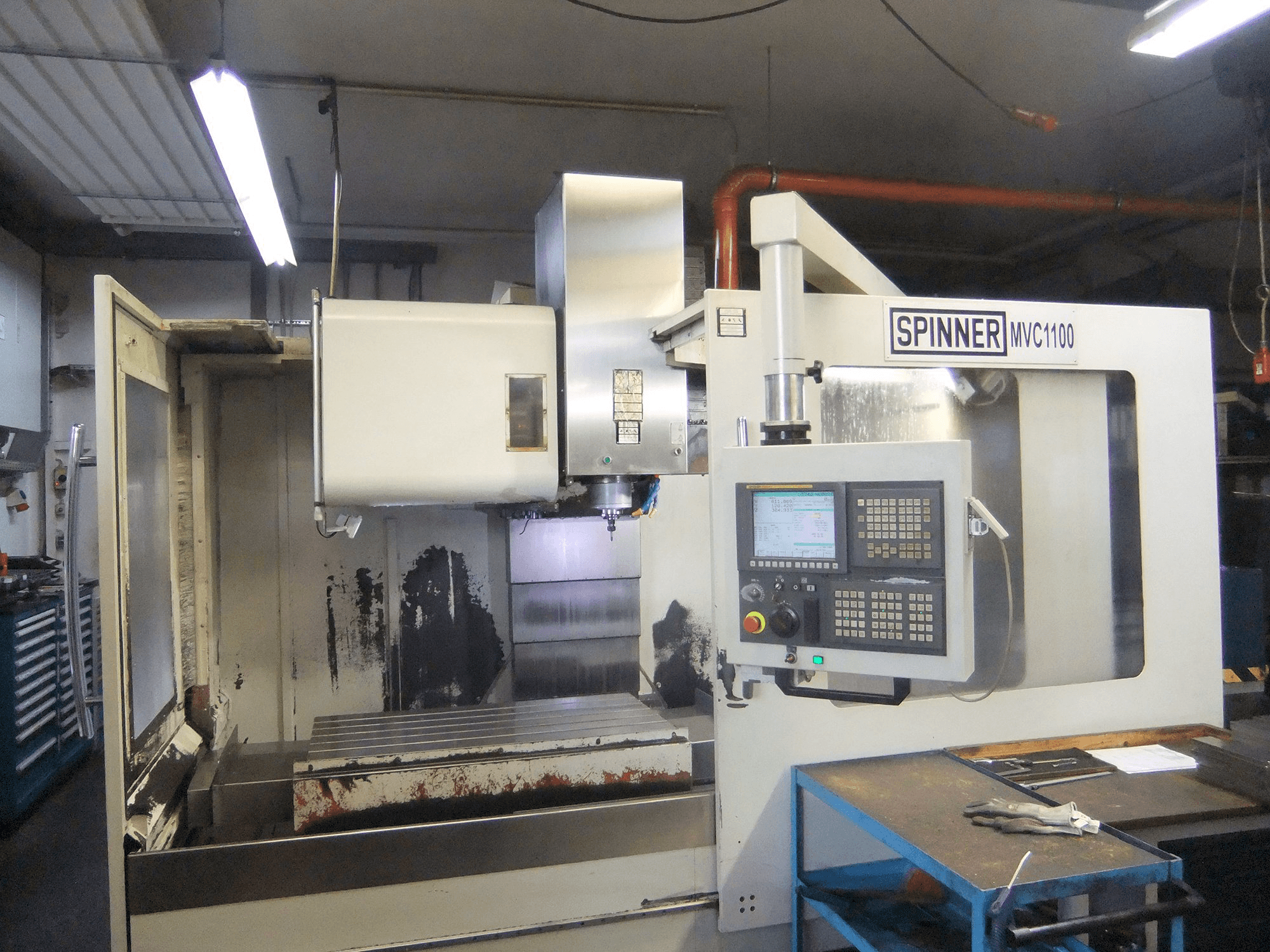 SPINNER MVC1100-maskinen framifrån