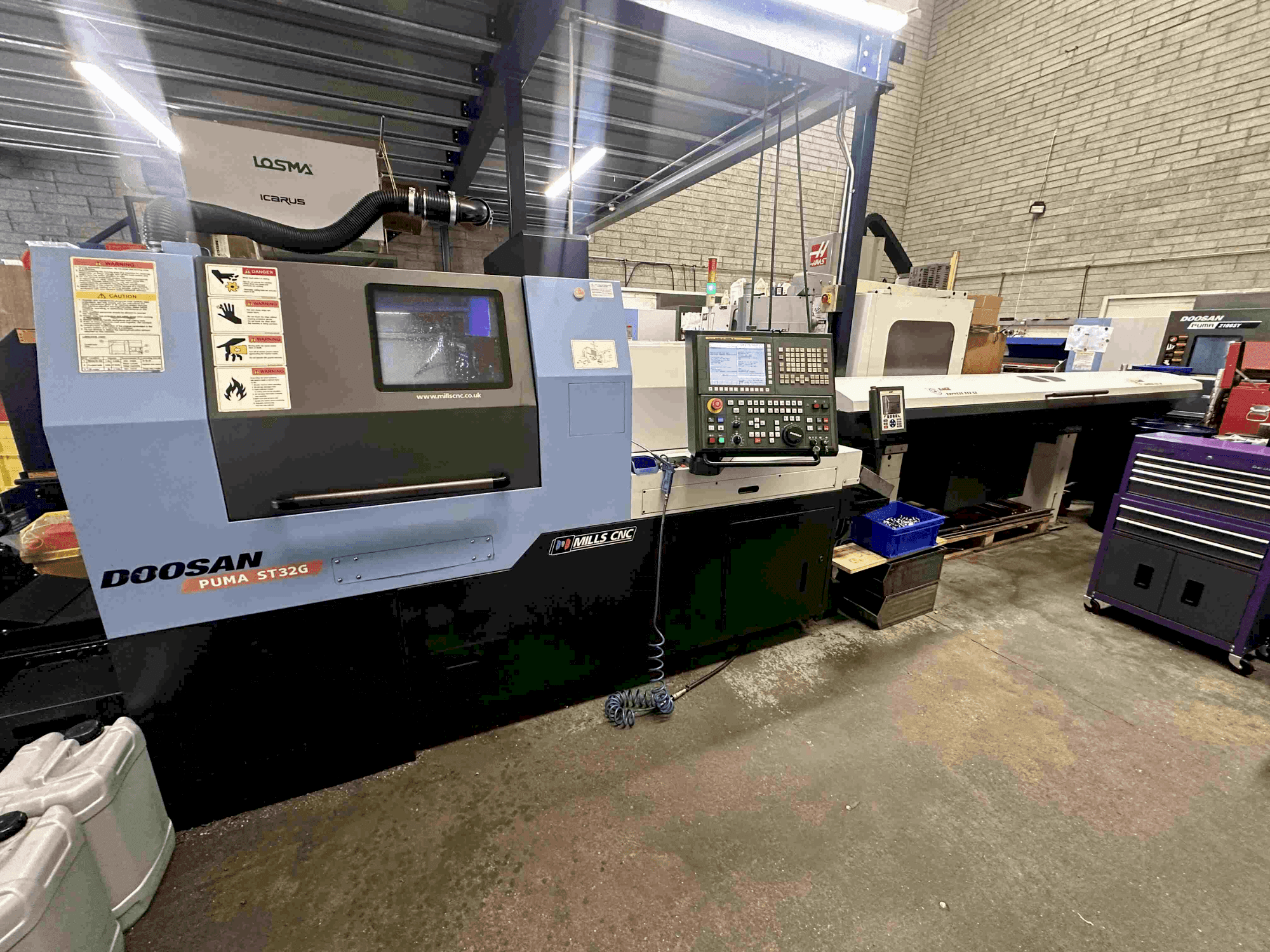 DOOSAN Puma ST32G-maskinen framifrån