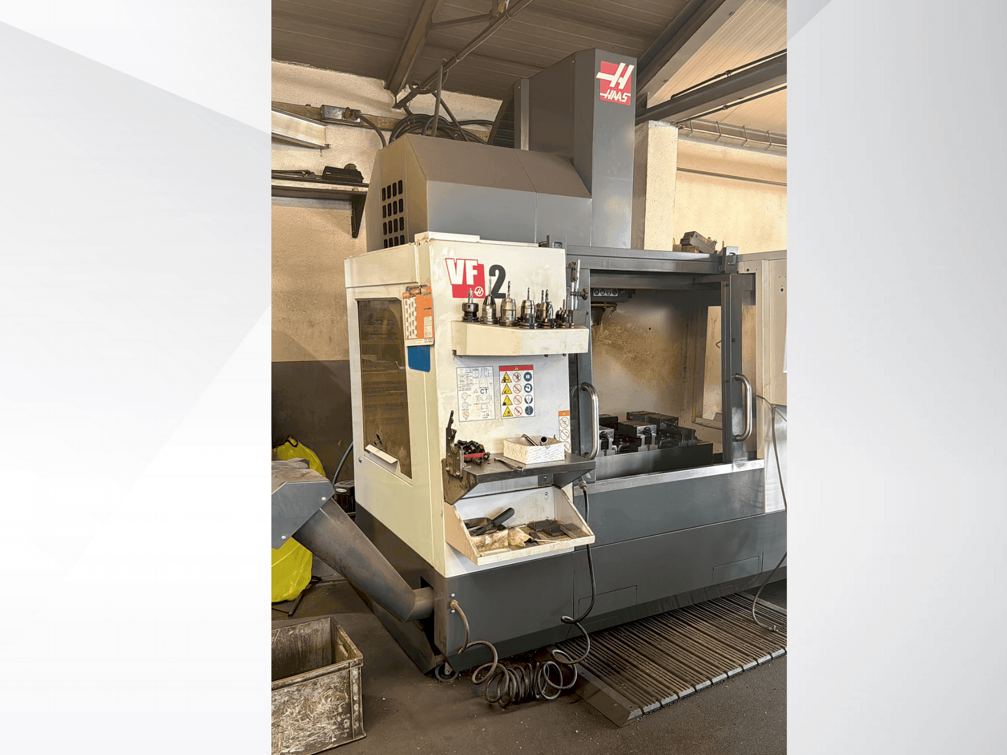 HAAS VF2-maskinen framifrån