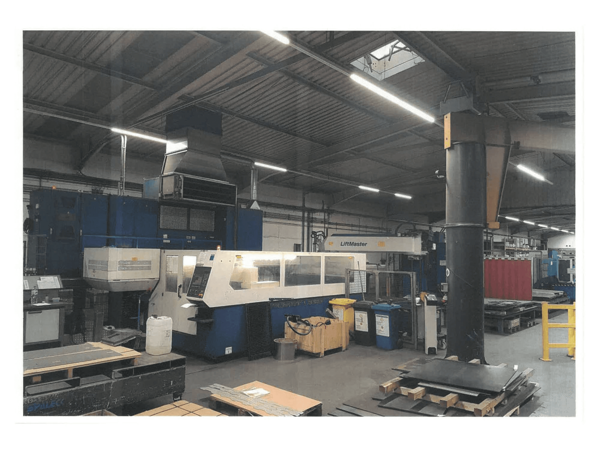 TRUMPF Laser 30/30-maskinen framifrån