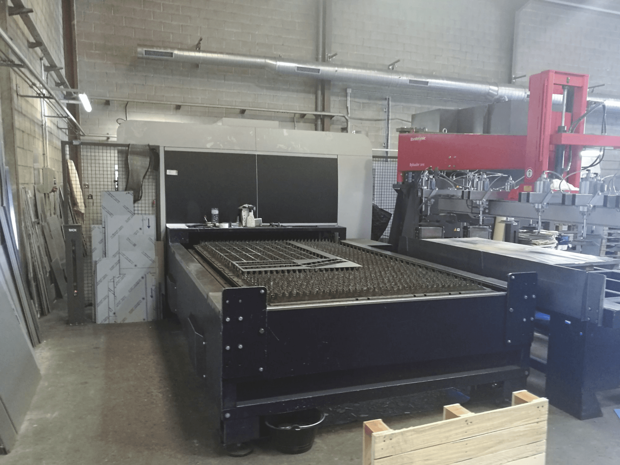 Bystronic-maskinen framifrånBySprint Fiber 3015
