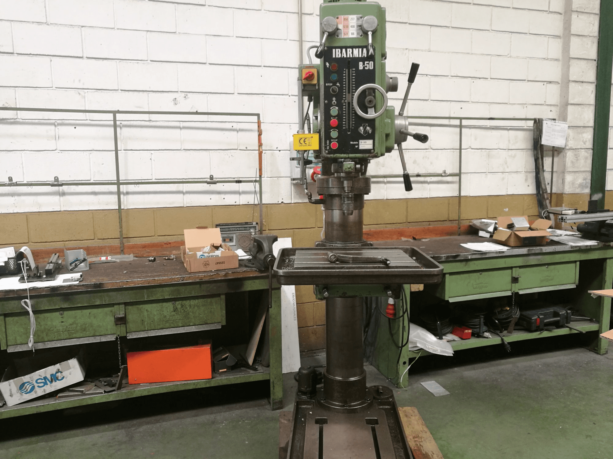 1 IBARMIA-maskinen framifrånB-50