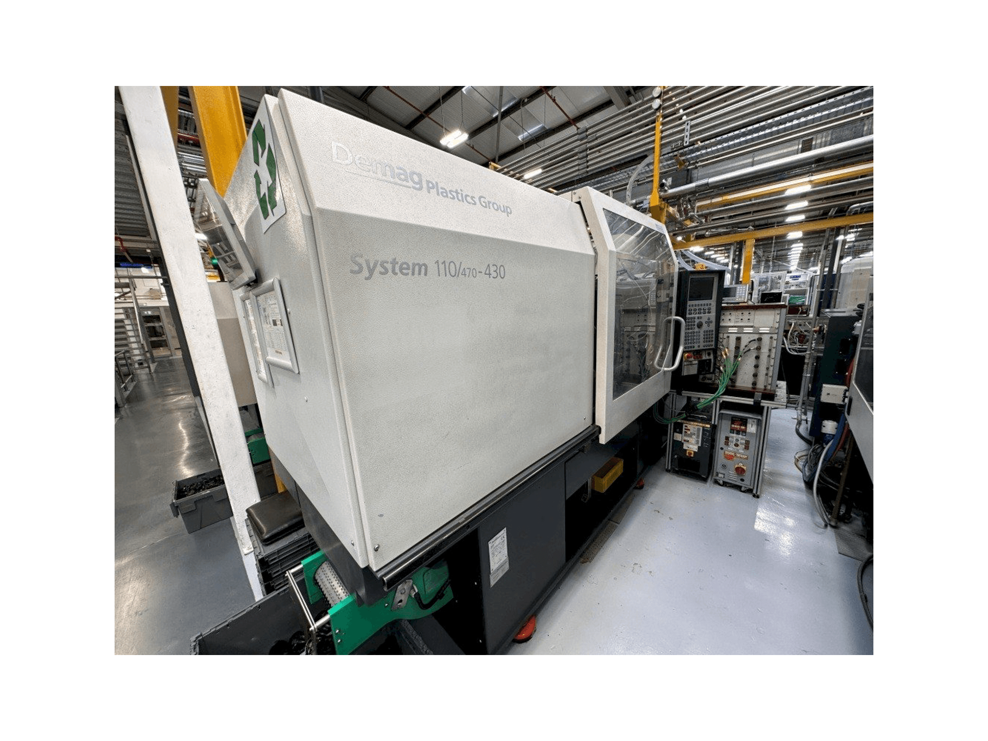 DEMAG System 110/470-430-maskinen framifrån