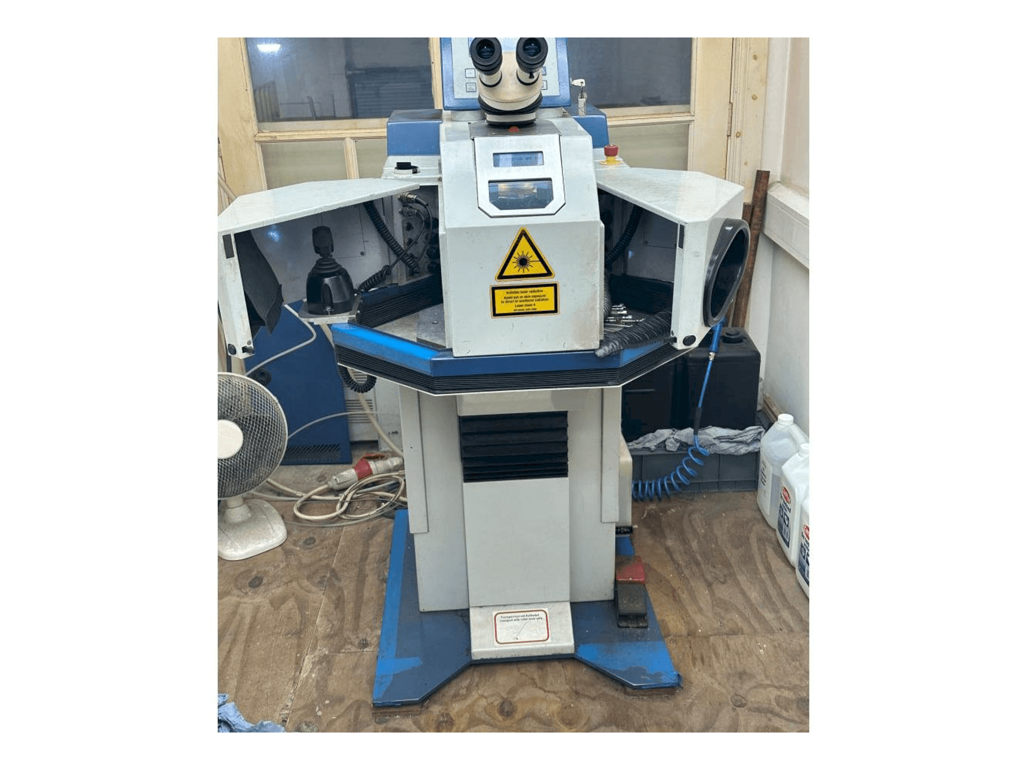 ALPHA LASER ALV 150 SM-maskinen framifrån