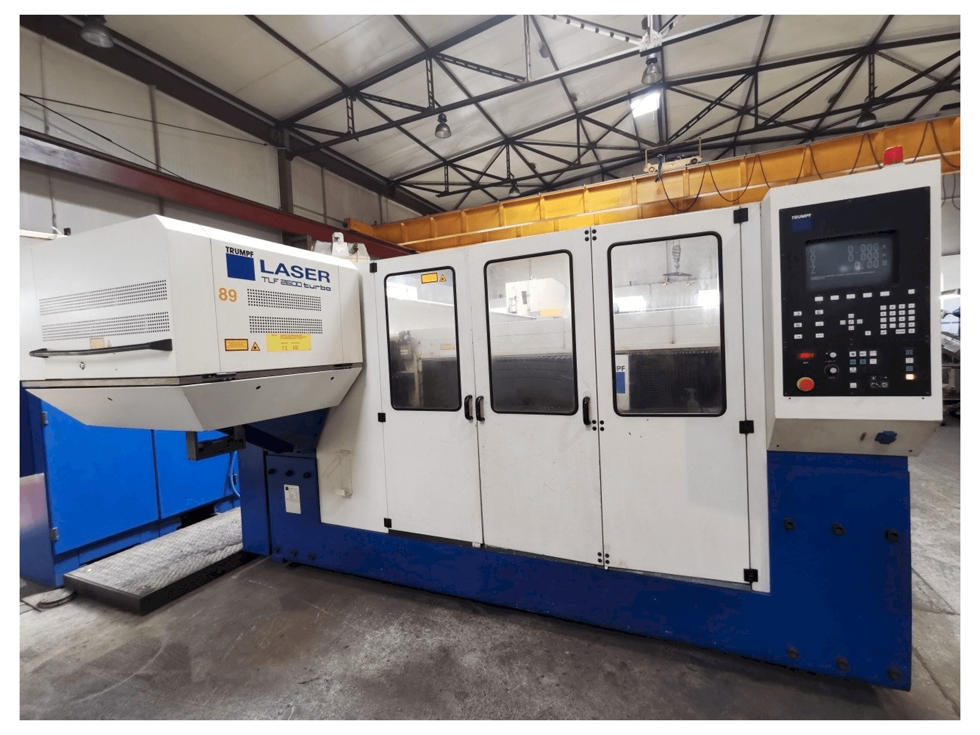 Trumpf Trumatic L 4030-maskinen framifrån