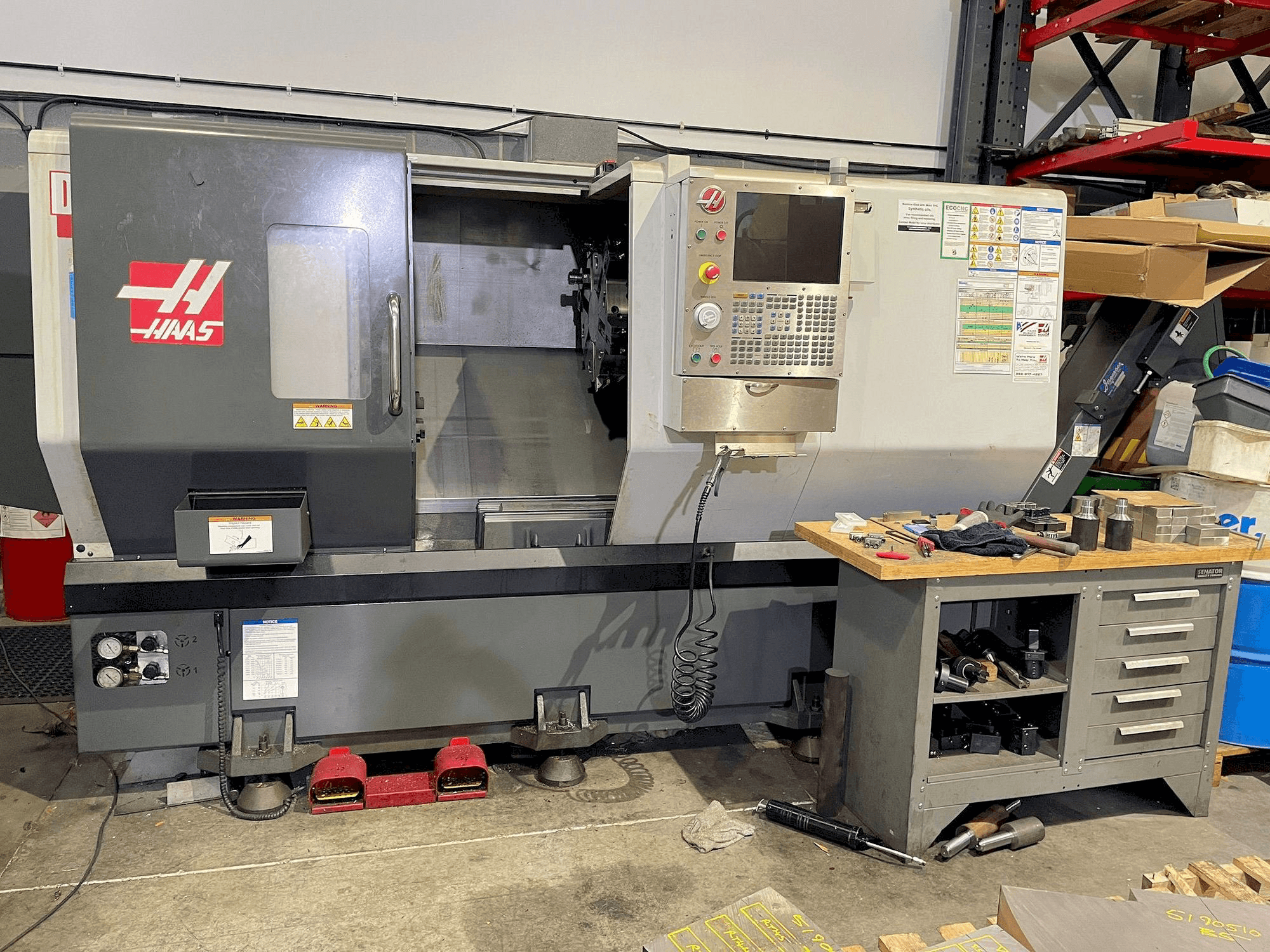HAAS DS-30-maskinen framifrån