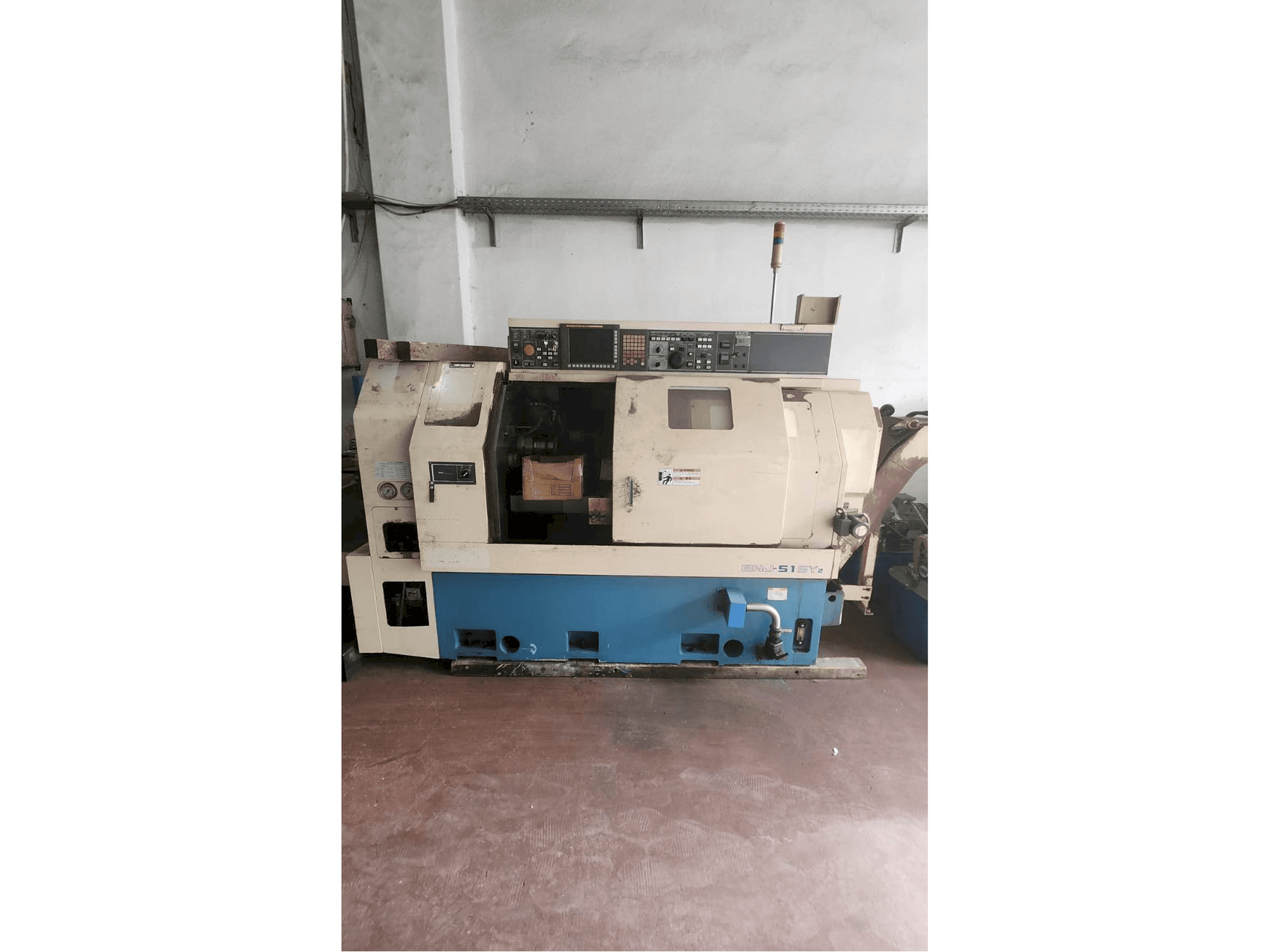 Miyano BNJ 42 SY-maskinen framifrån