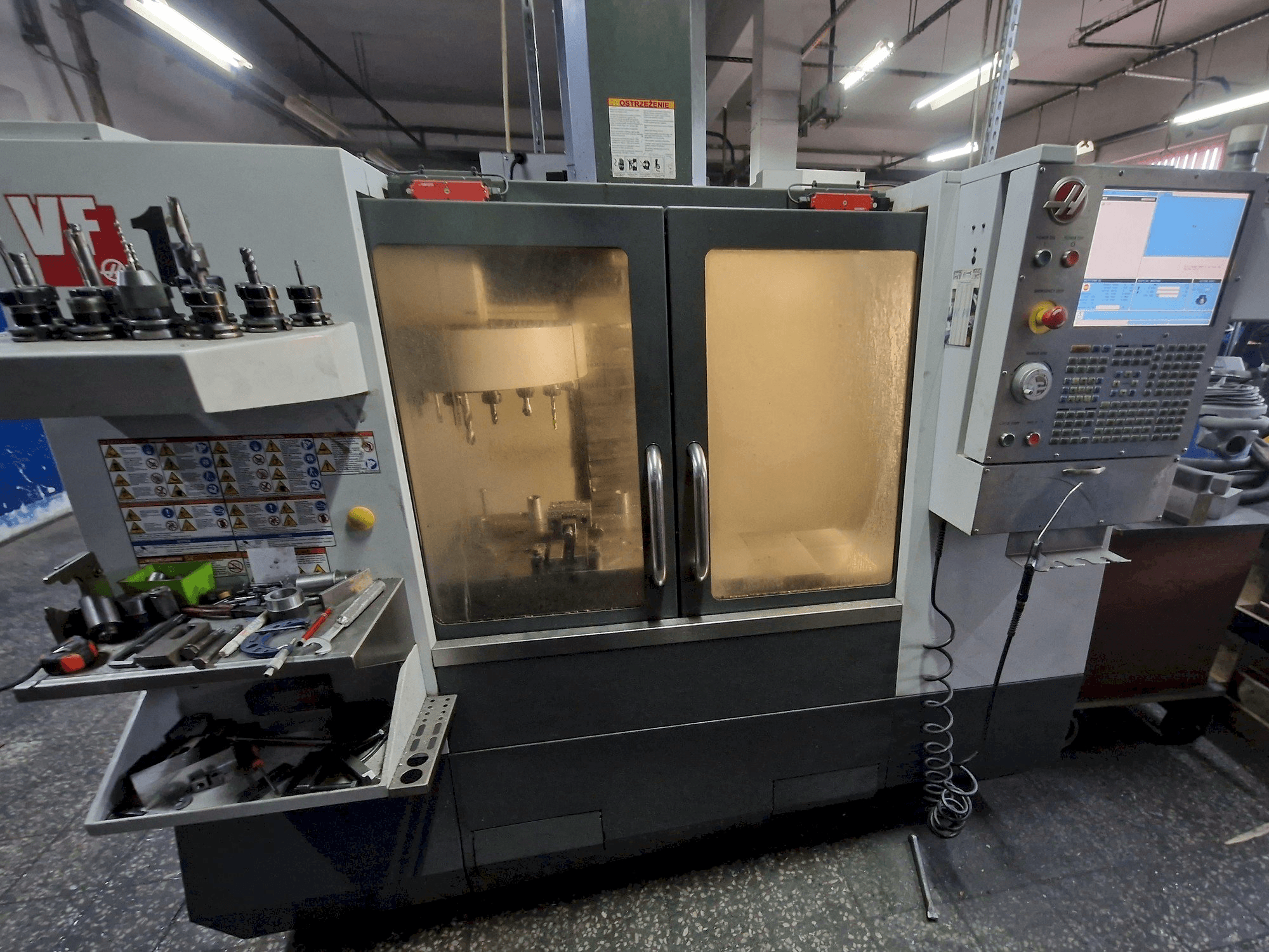 HAAS VF-1-maskinen framifrån