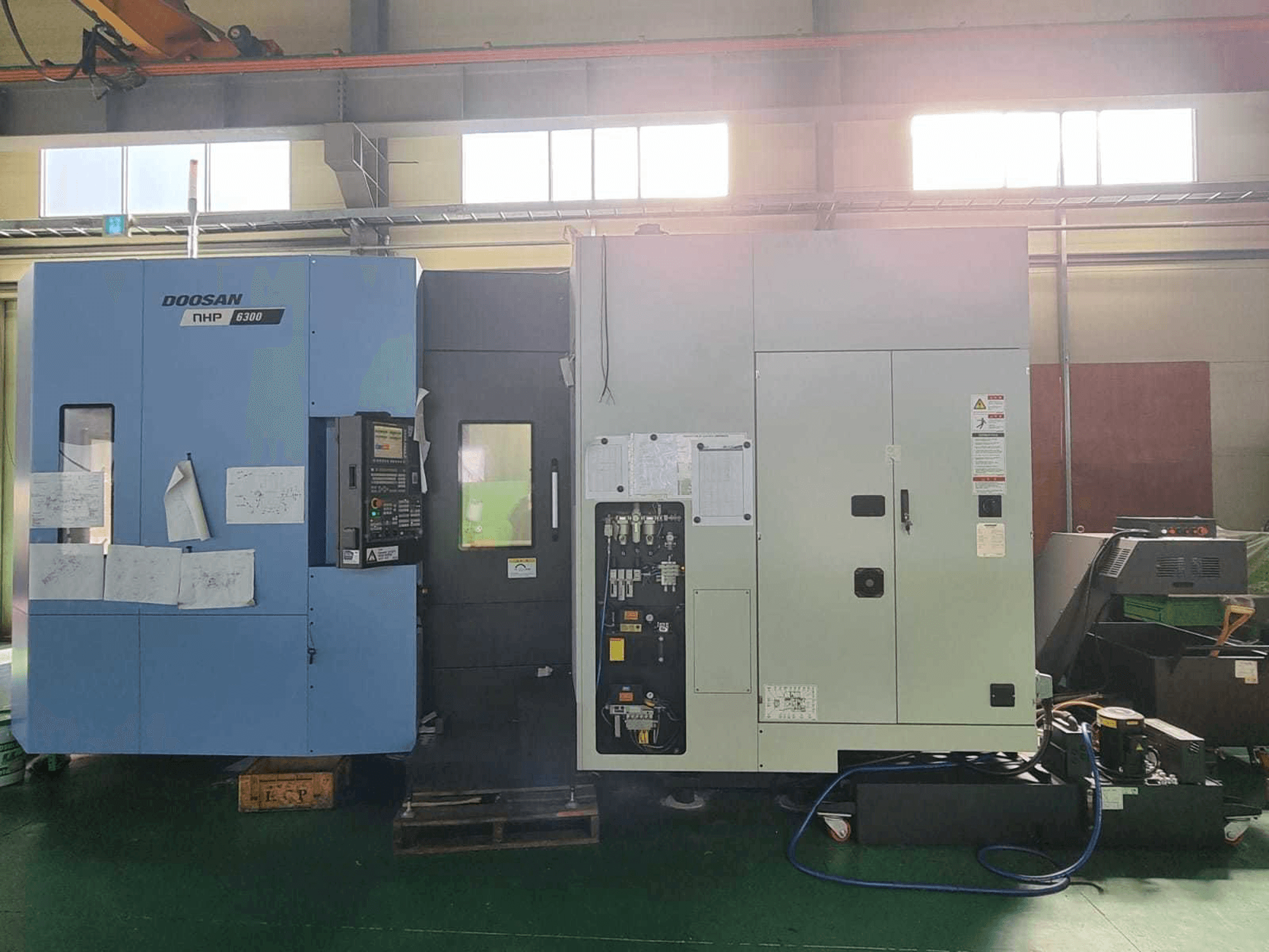 Doosan NHP 6300-maskinen framifrån