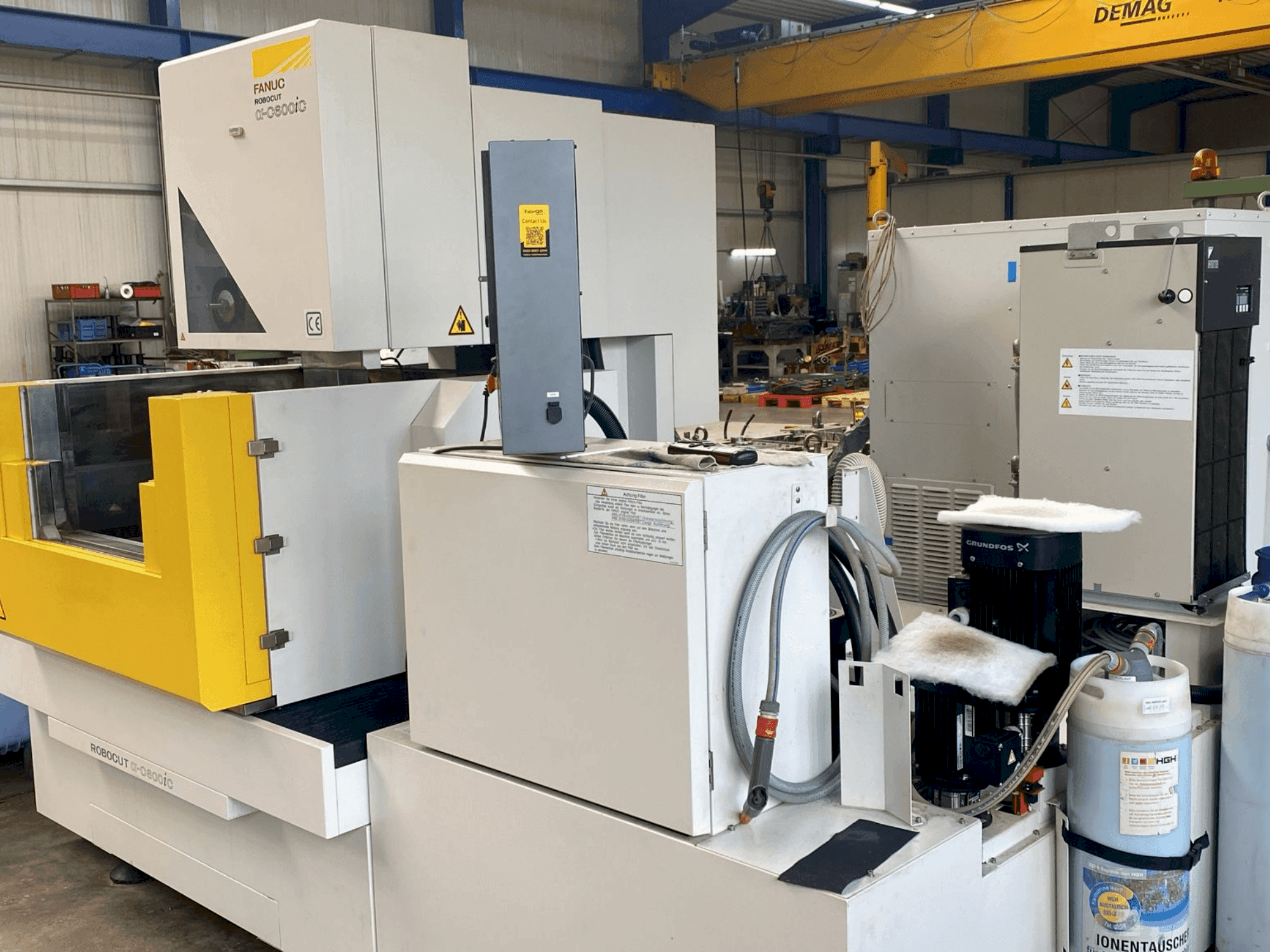 FANUC Robocut a-C600iC - Z400-maskinen framifrån