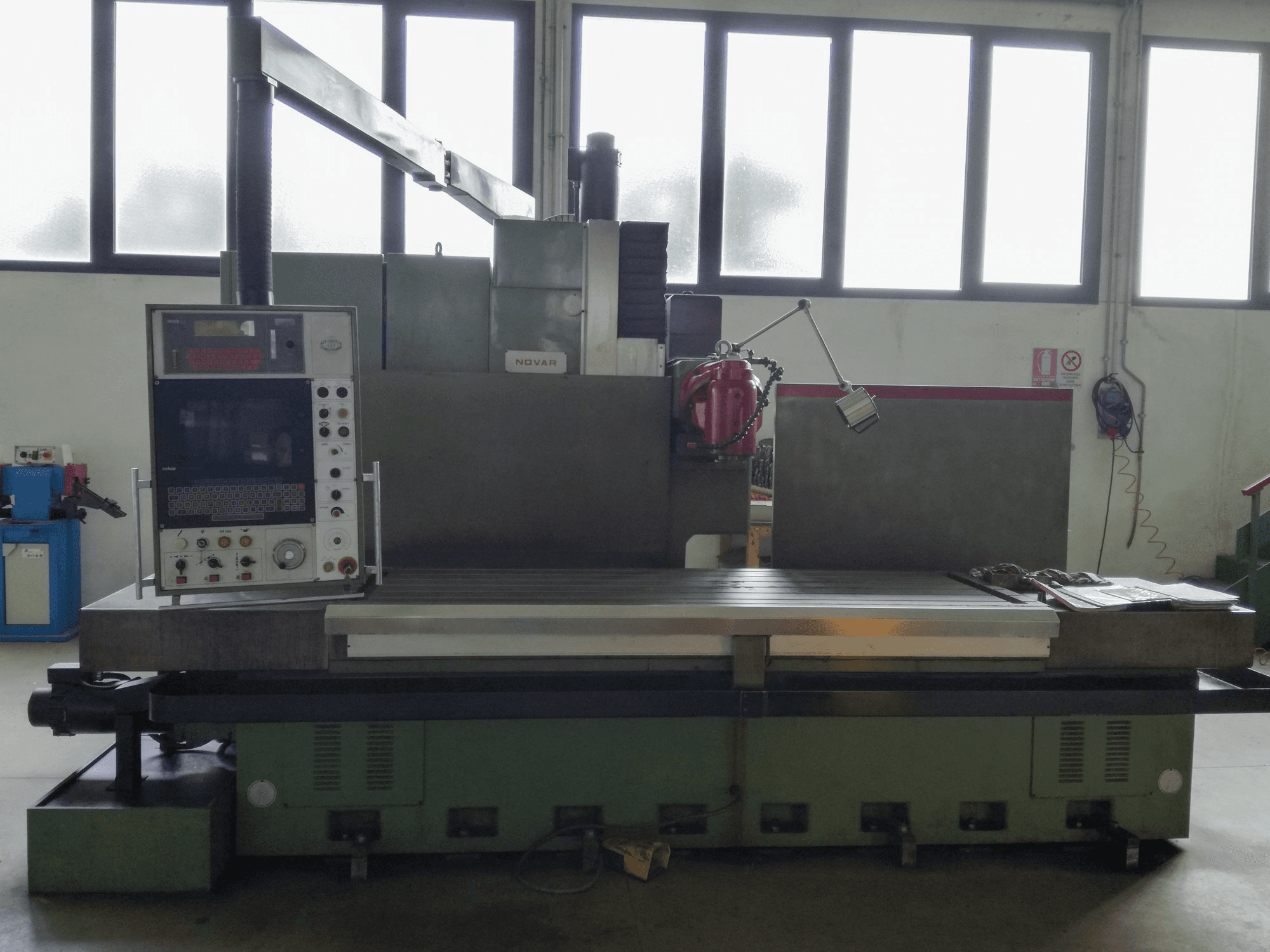 NOVAR-maskinen framifrånKBF 2500