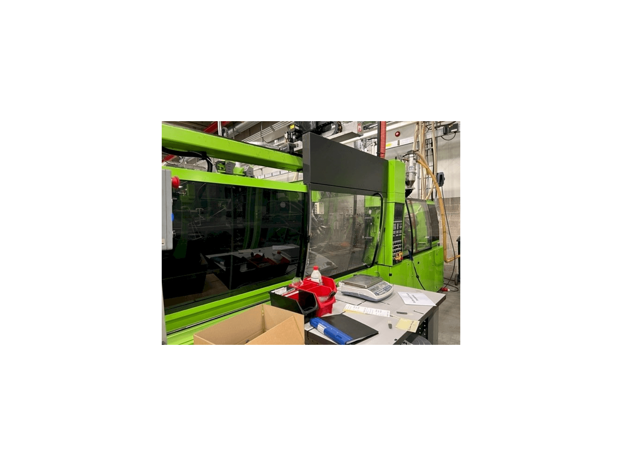 Engel ES 650H200W / 125 HL-2F-maskinen framifrån
