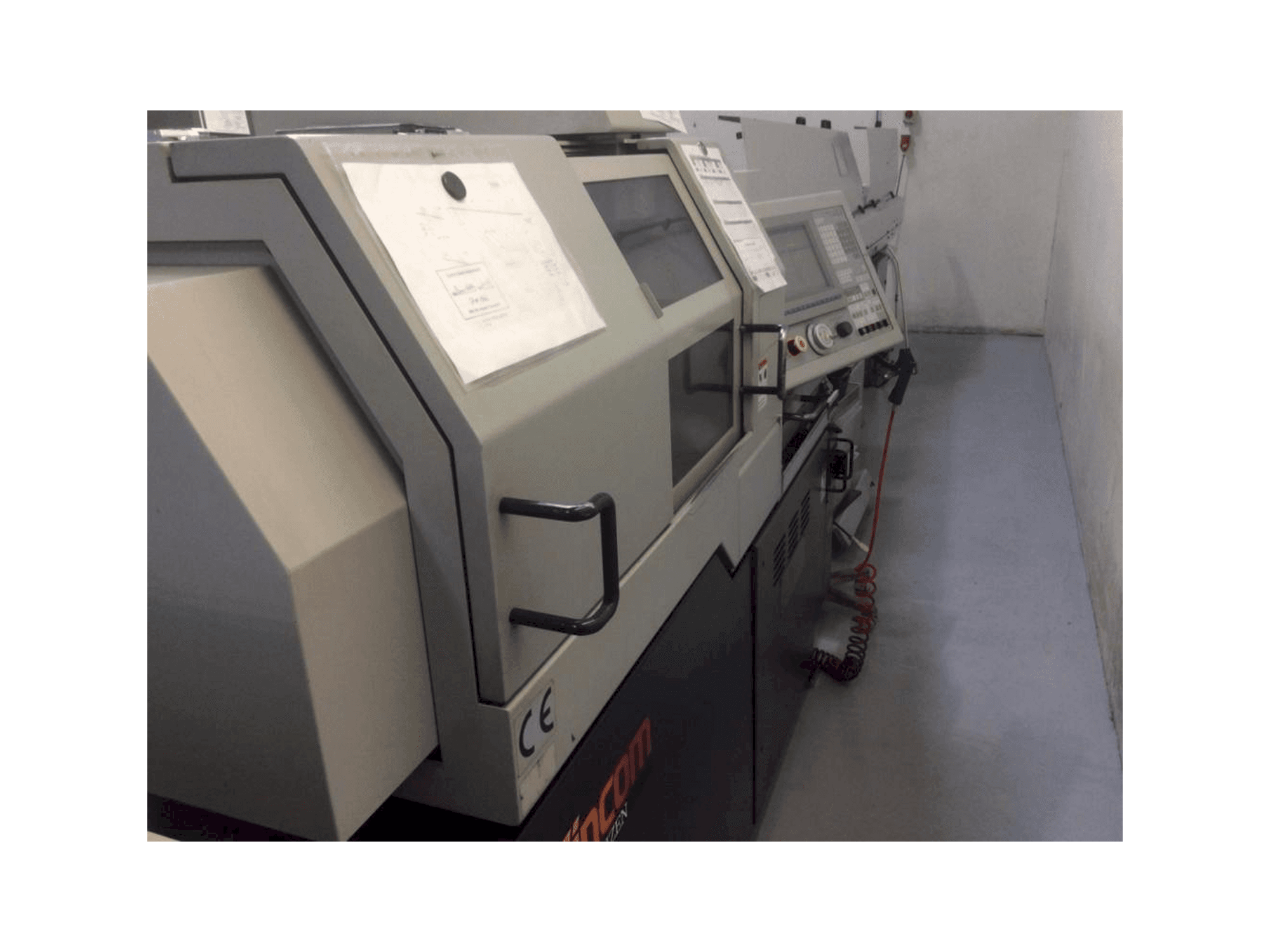 Citizen L20-maskinen sedd från vänster sida